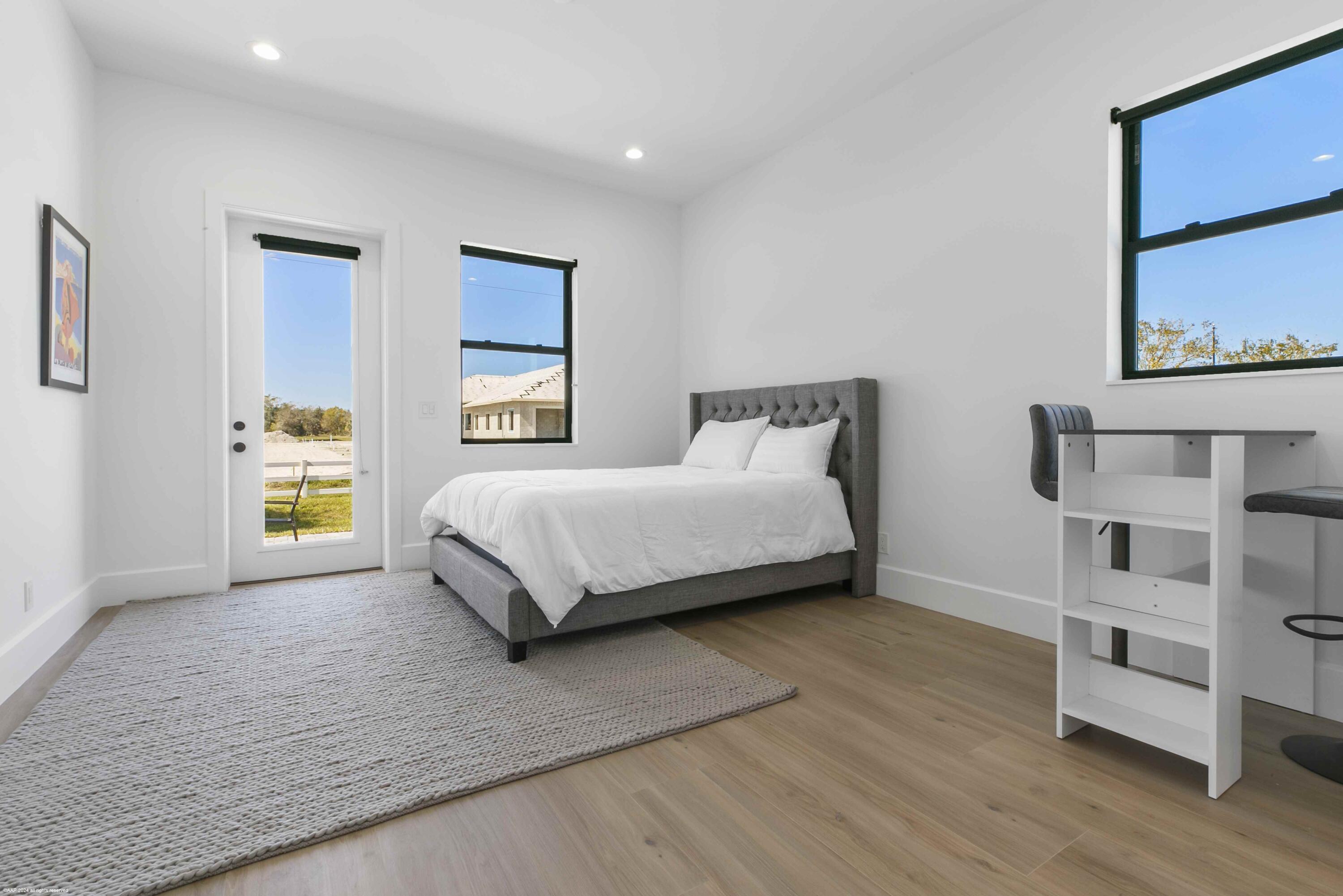 15293 Sunnyland Lane