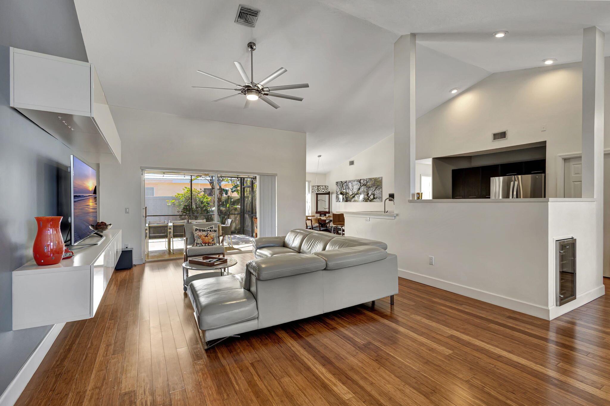 2470 Sandstone Court