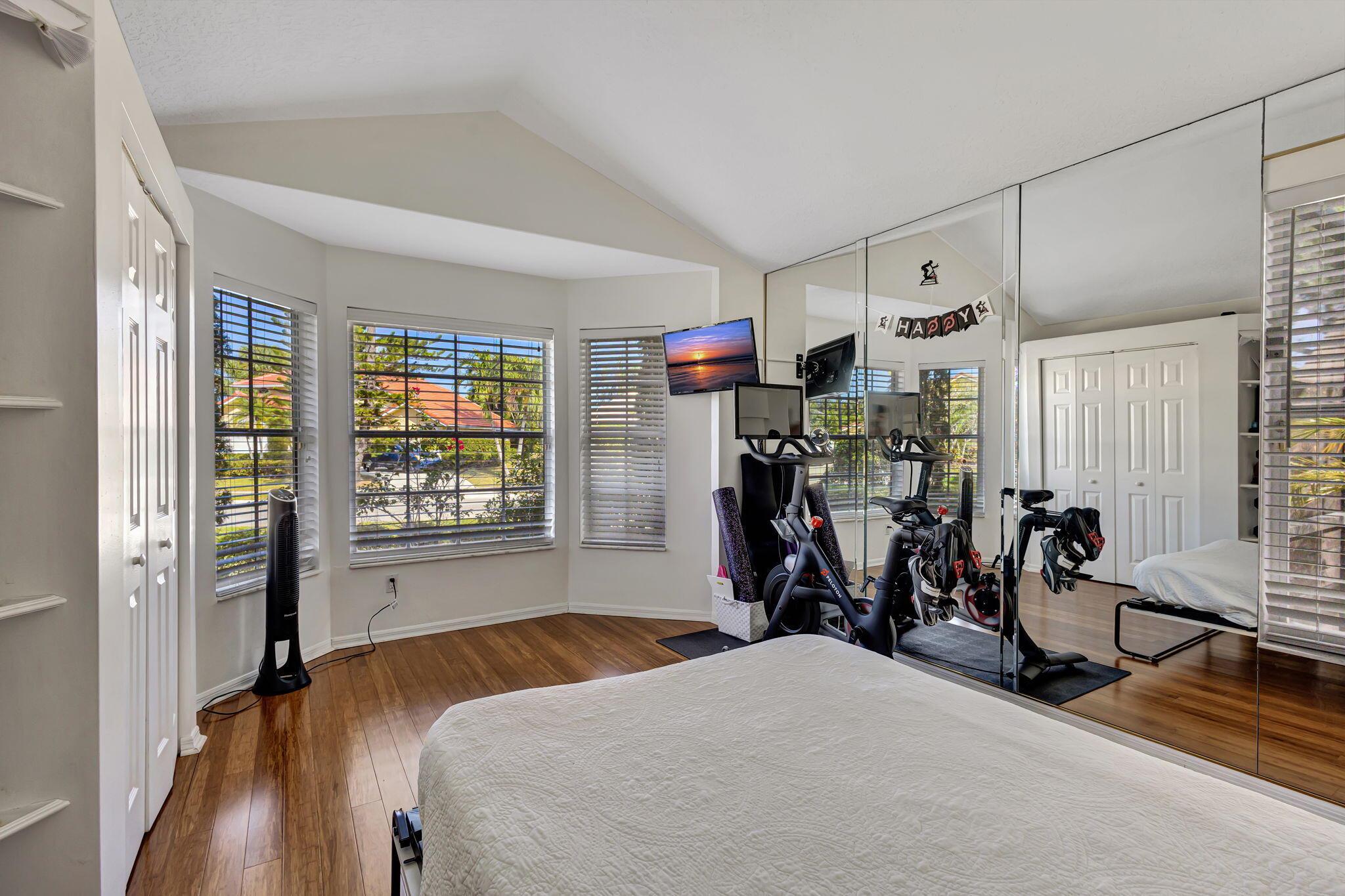 2470 Sandstone Court