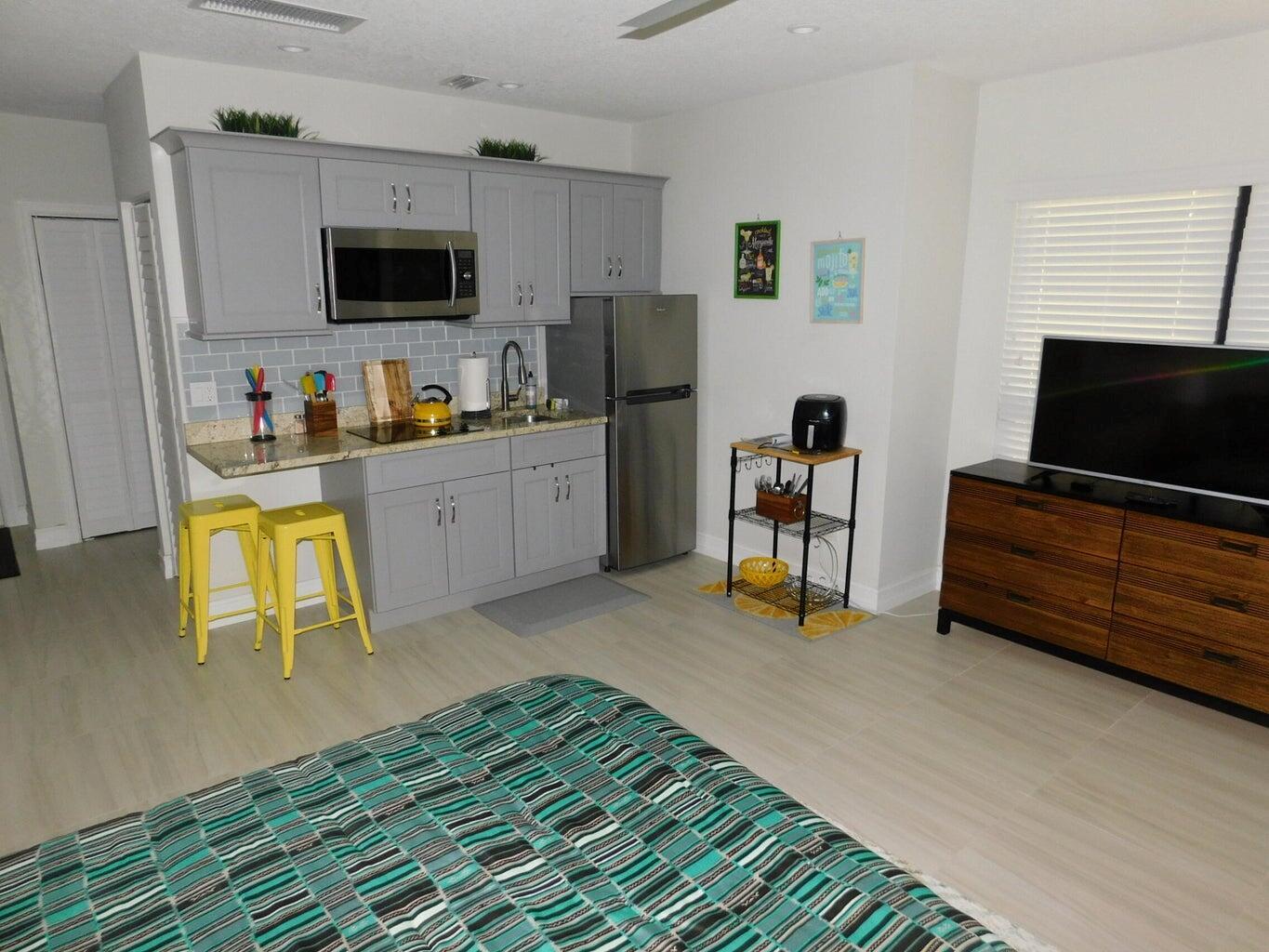 13334 Polo Club Road 308-309