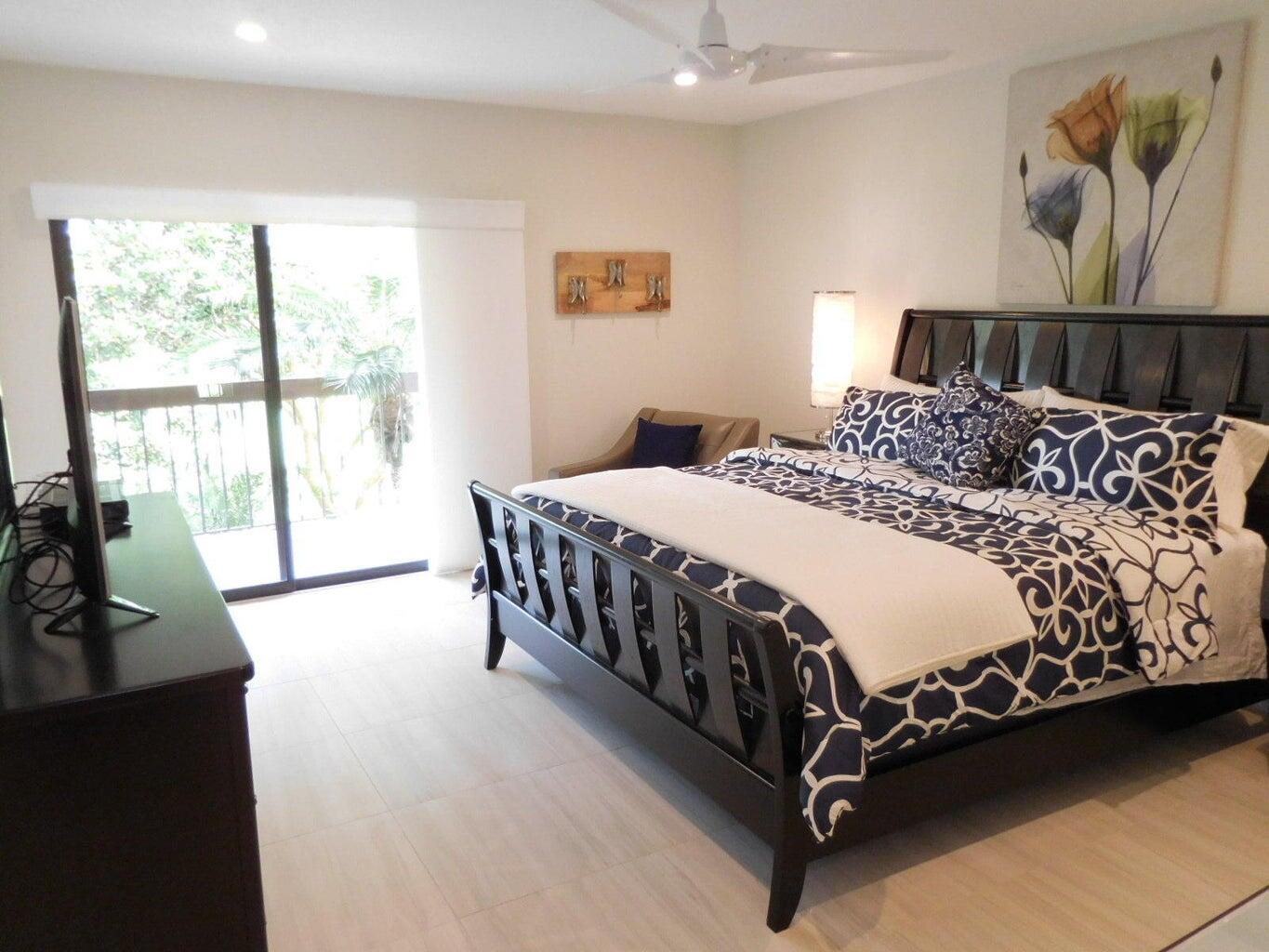 13334 Polo Club Road 308-309