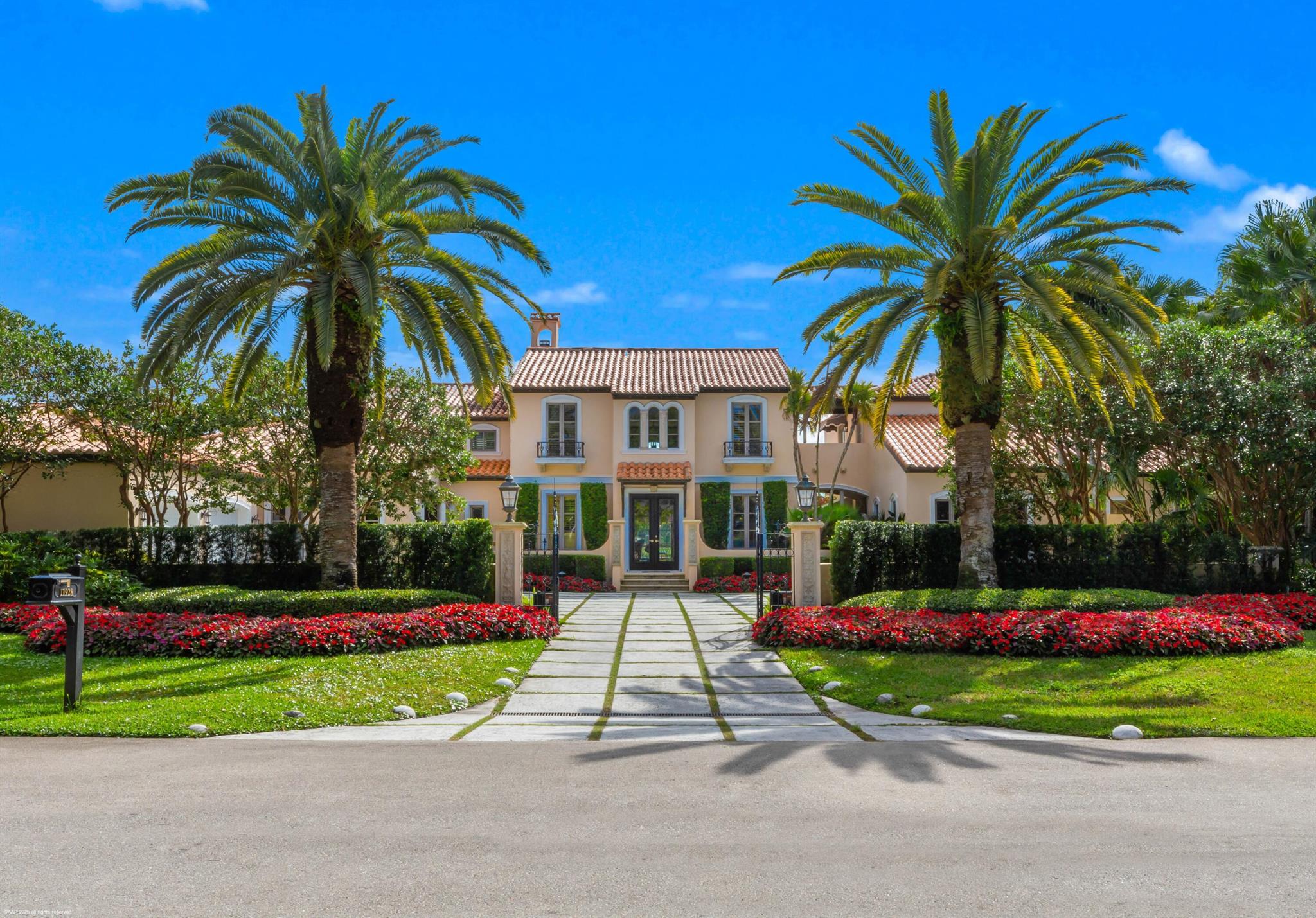 11928 Maidstone Drive E