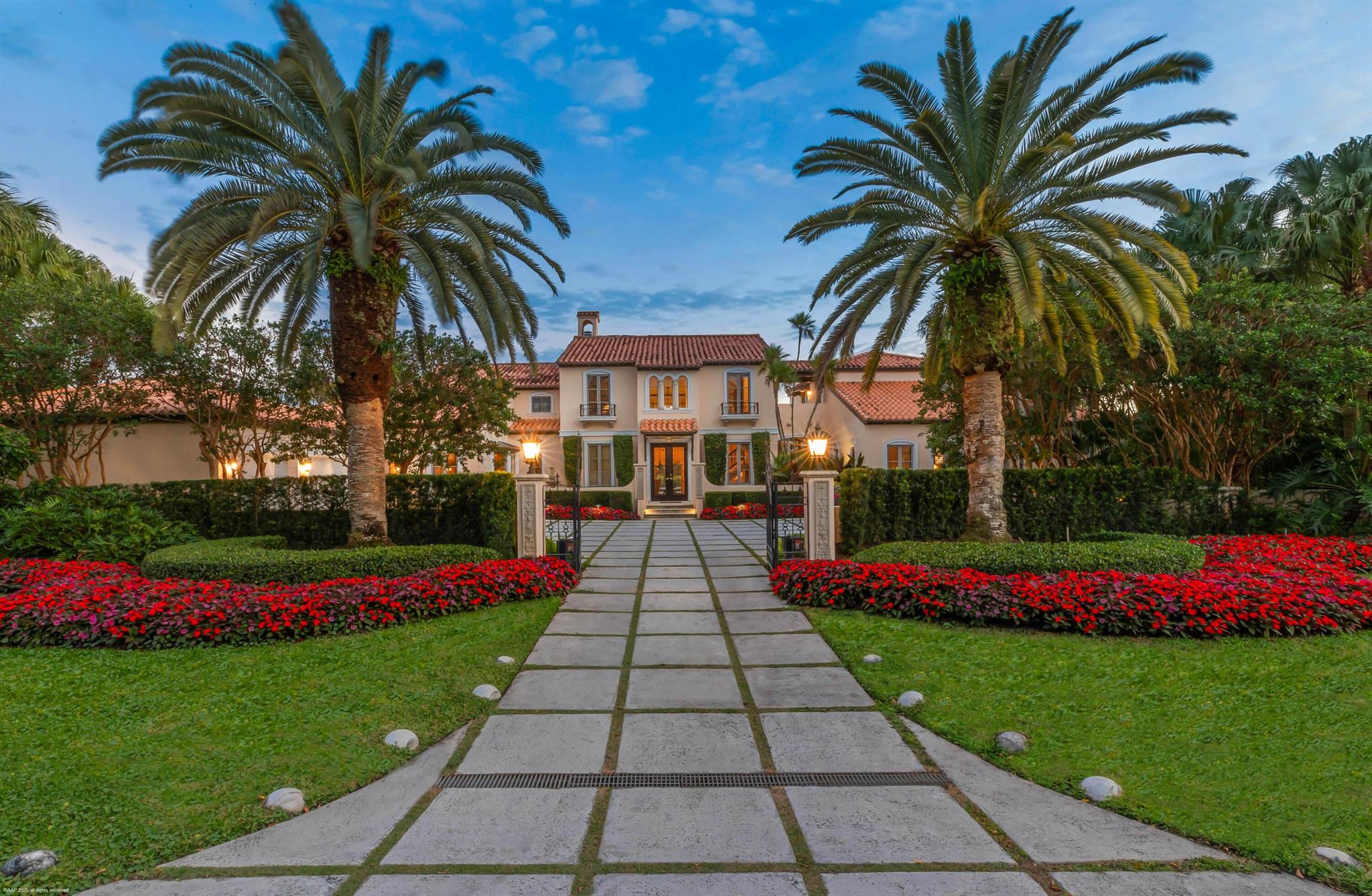 11928 Maidstone Drive E