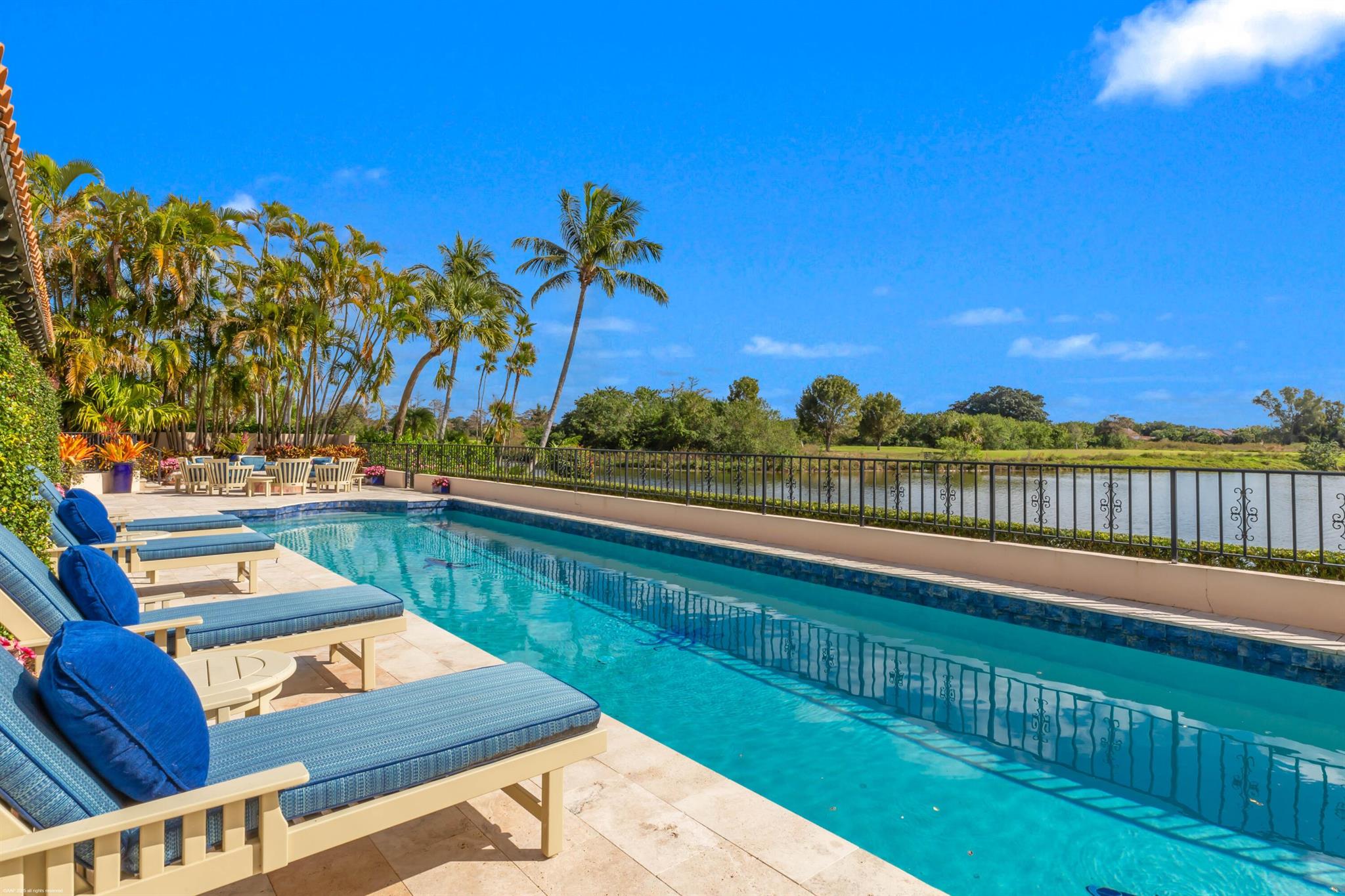 11928 Maidstone Drive E