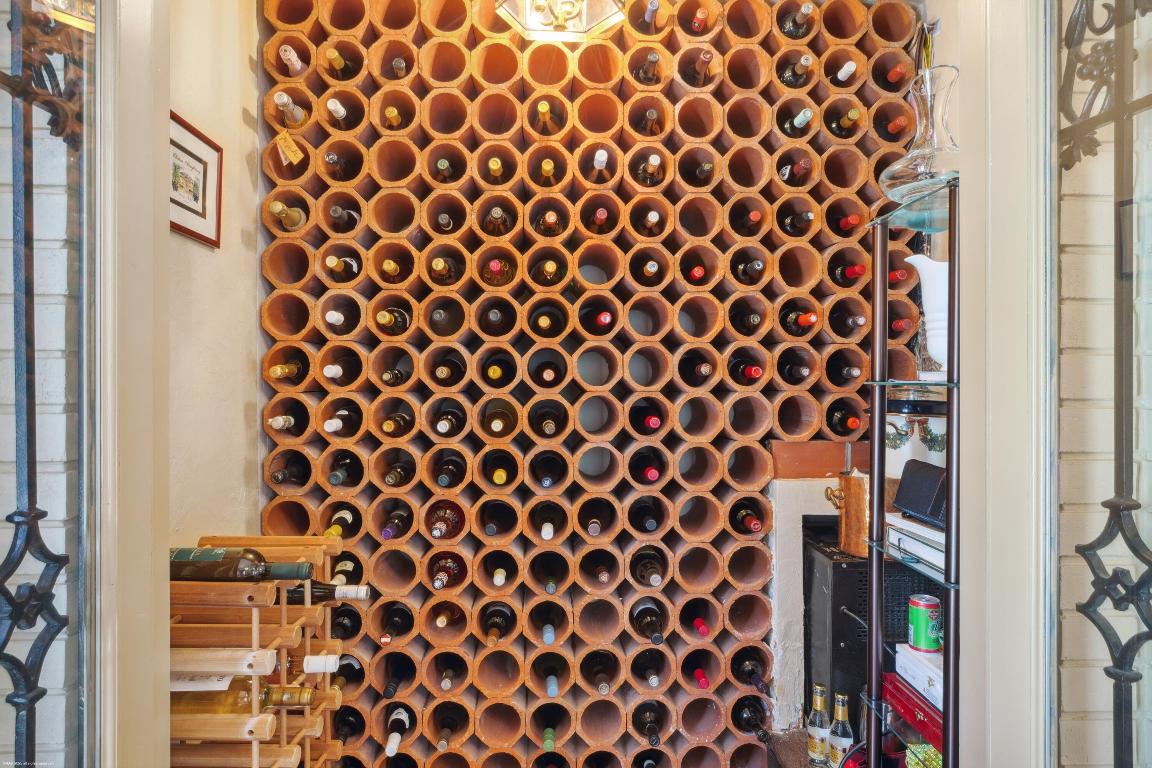 11928 Maidstone Drive E