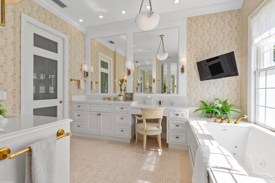 2830 Long Meadow Drive