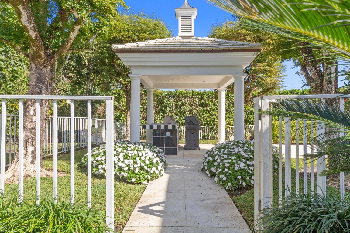 2830 Long Meadow Drive