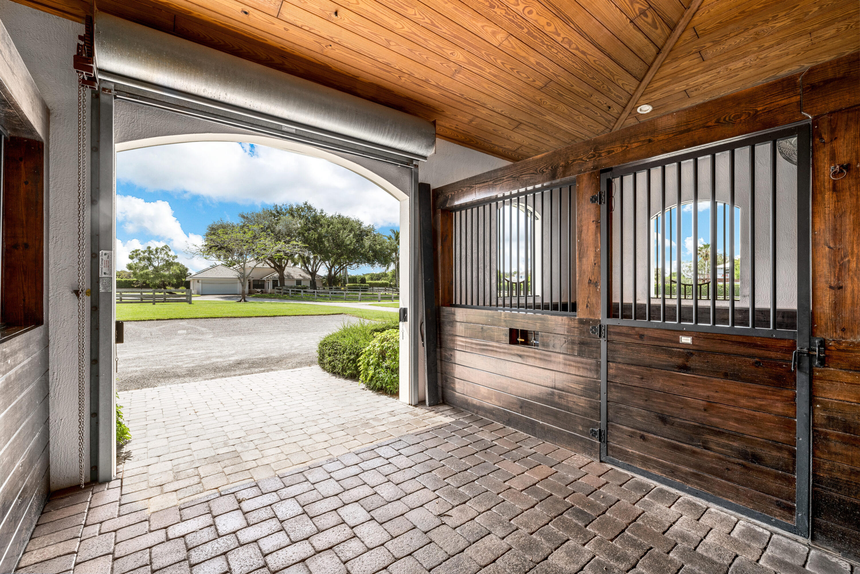 14169 Belmont Trace