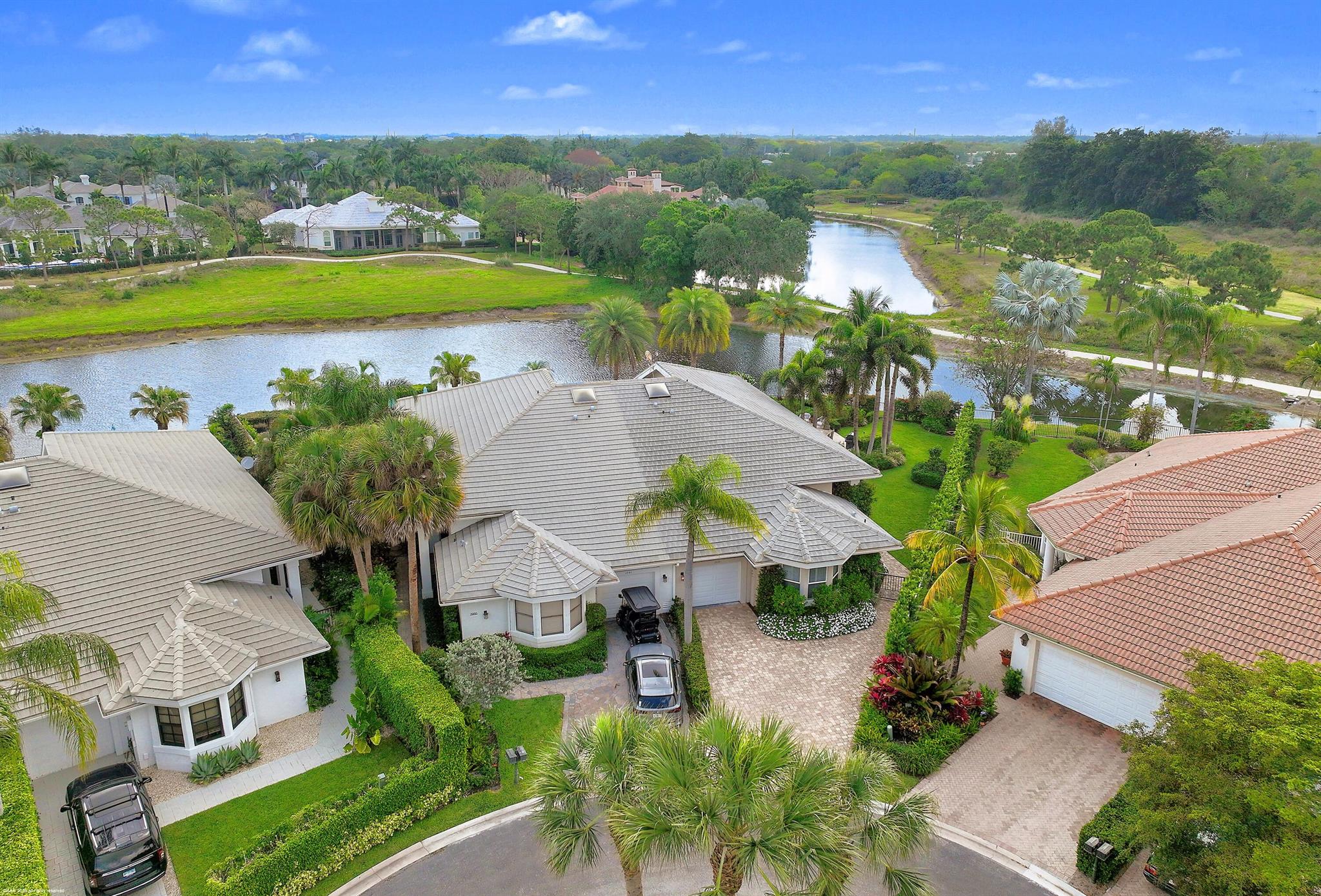 2990 Twin Oaks Way