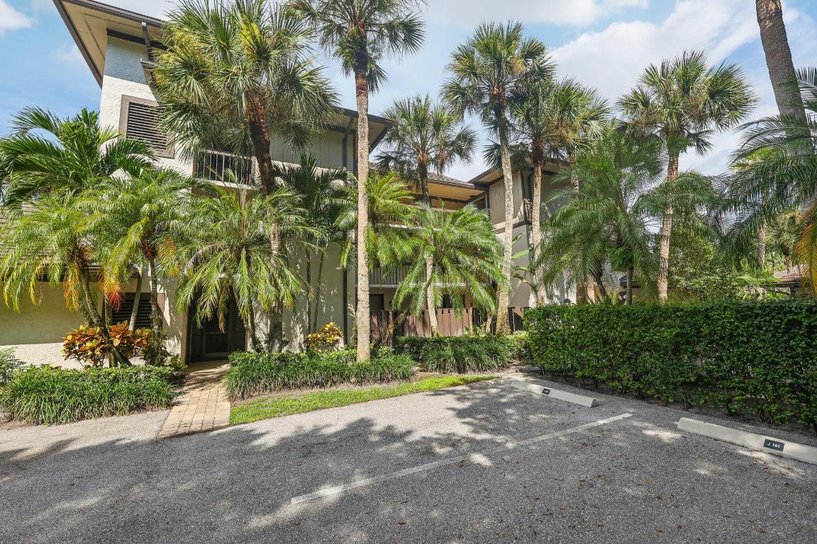 2785 Polo Island Drive J301