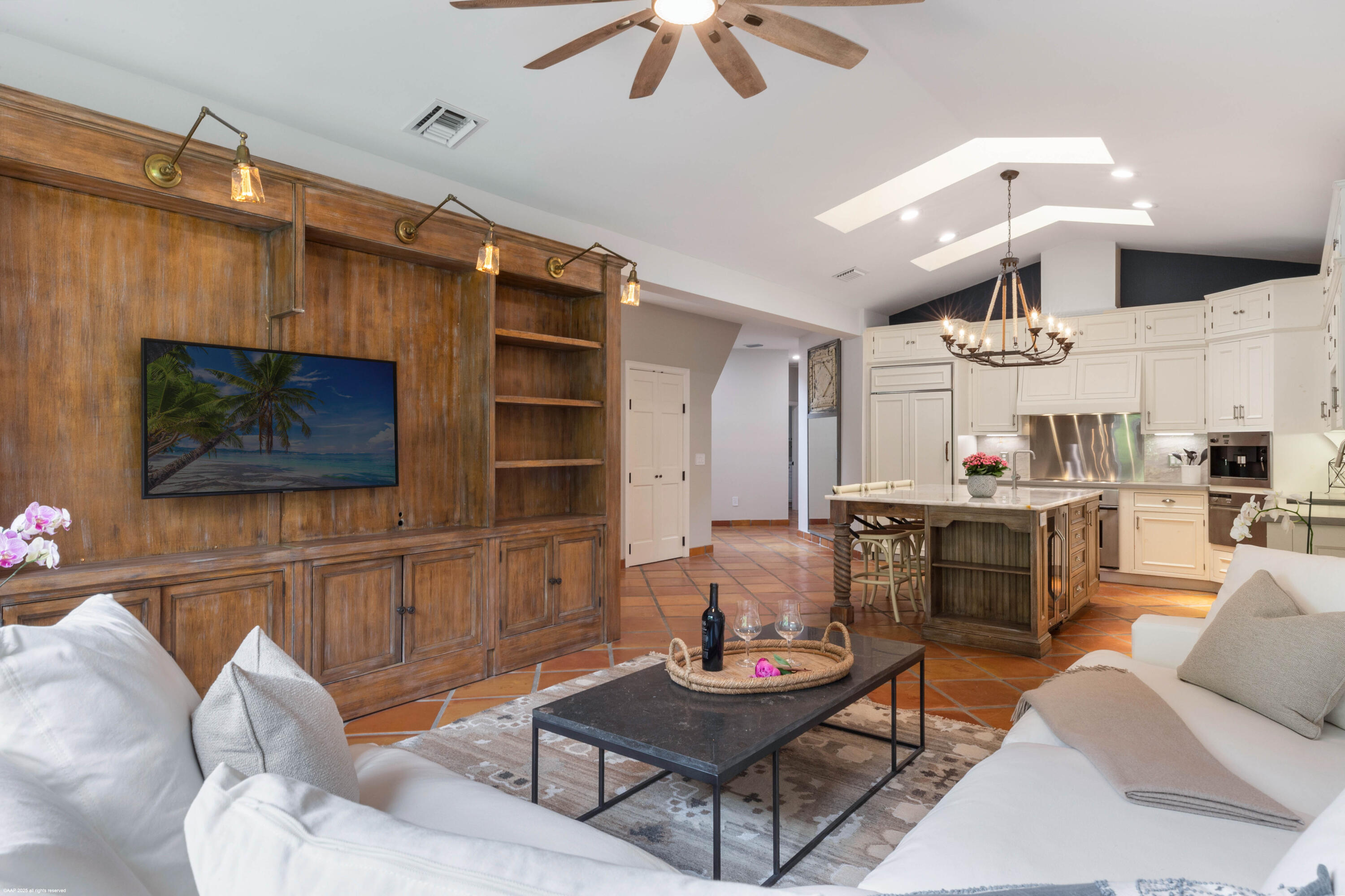 2502 Muir Circle