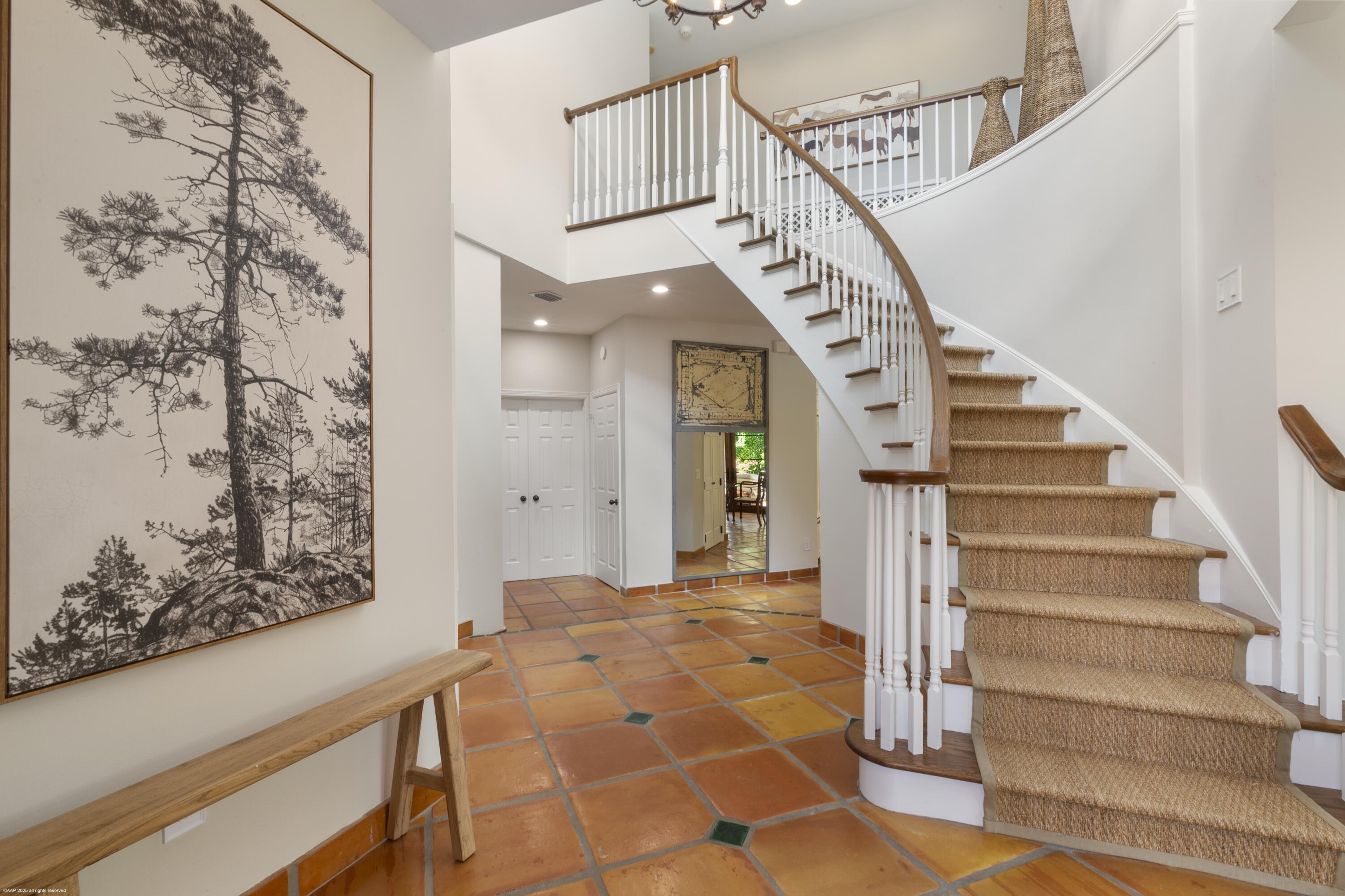 2502 Muir Circle
