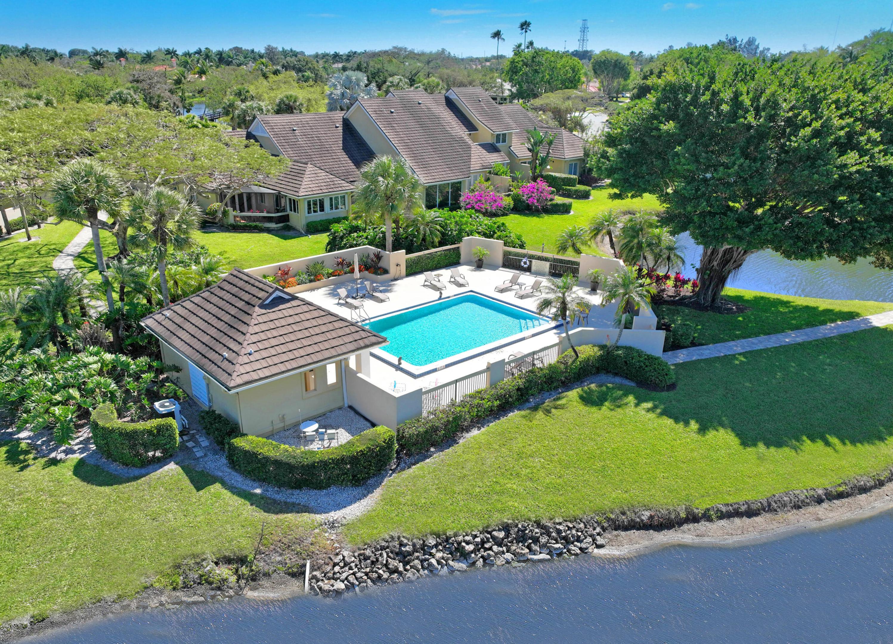 2624 Muirfield Court