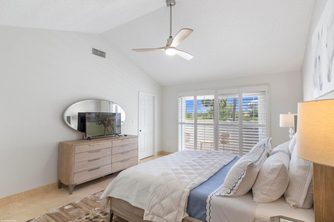 2624 Muirfield Court