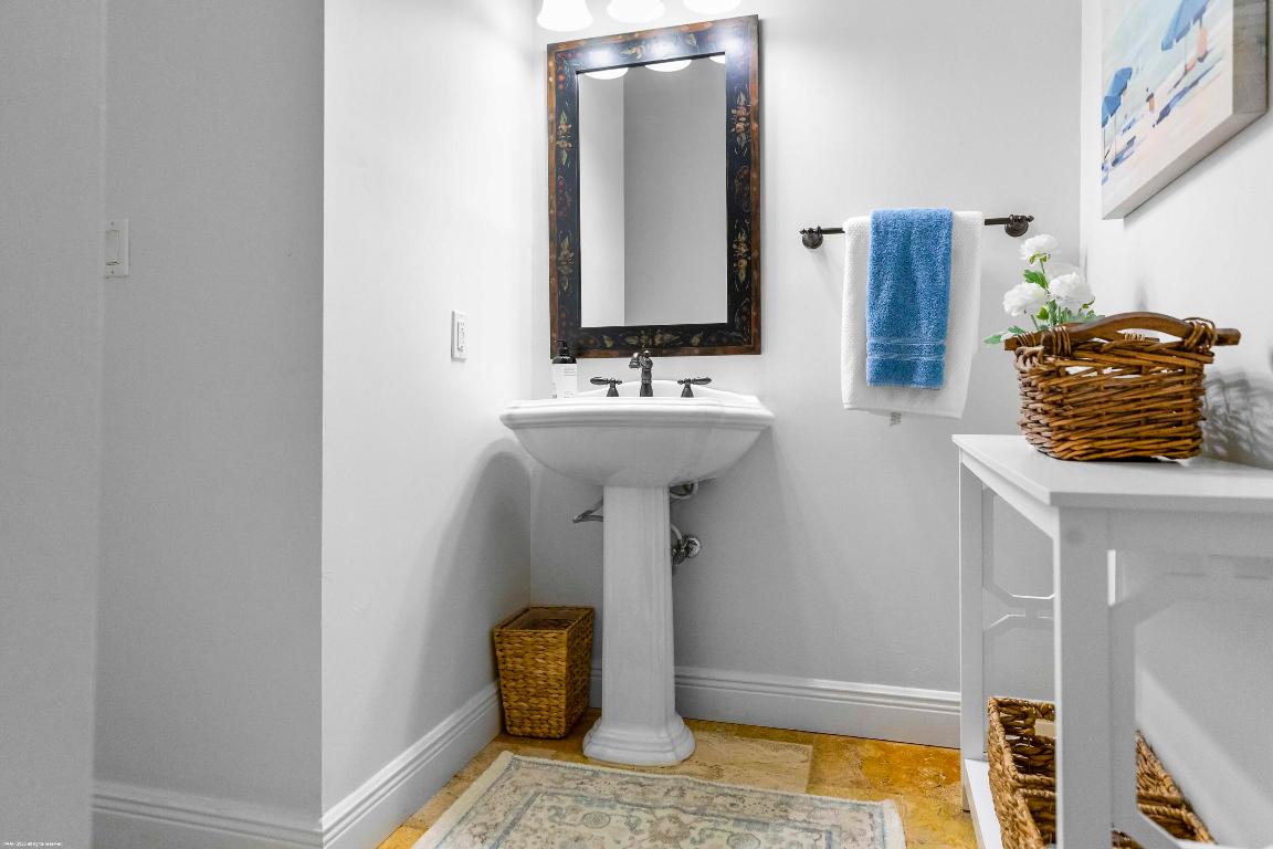 2624 Muirfield Court