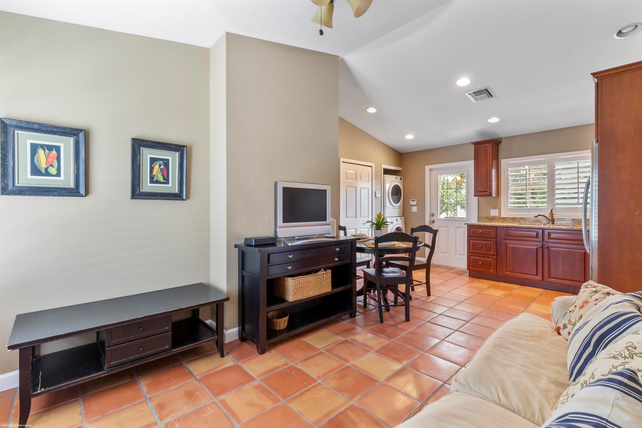 3382 Grand Prix Farms Drive N