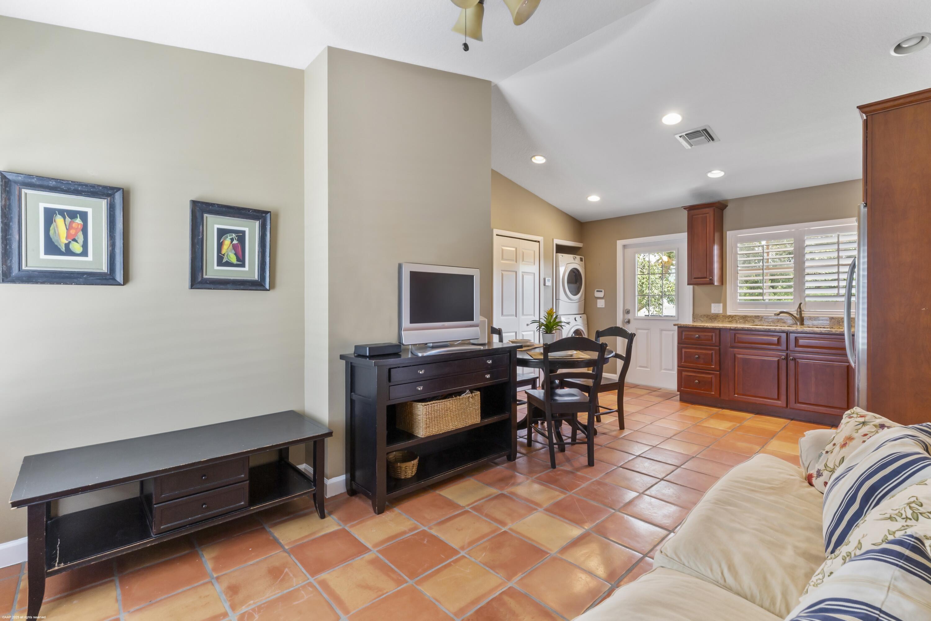 3382 Grand Prix Farms Drive N