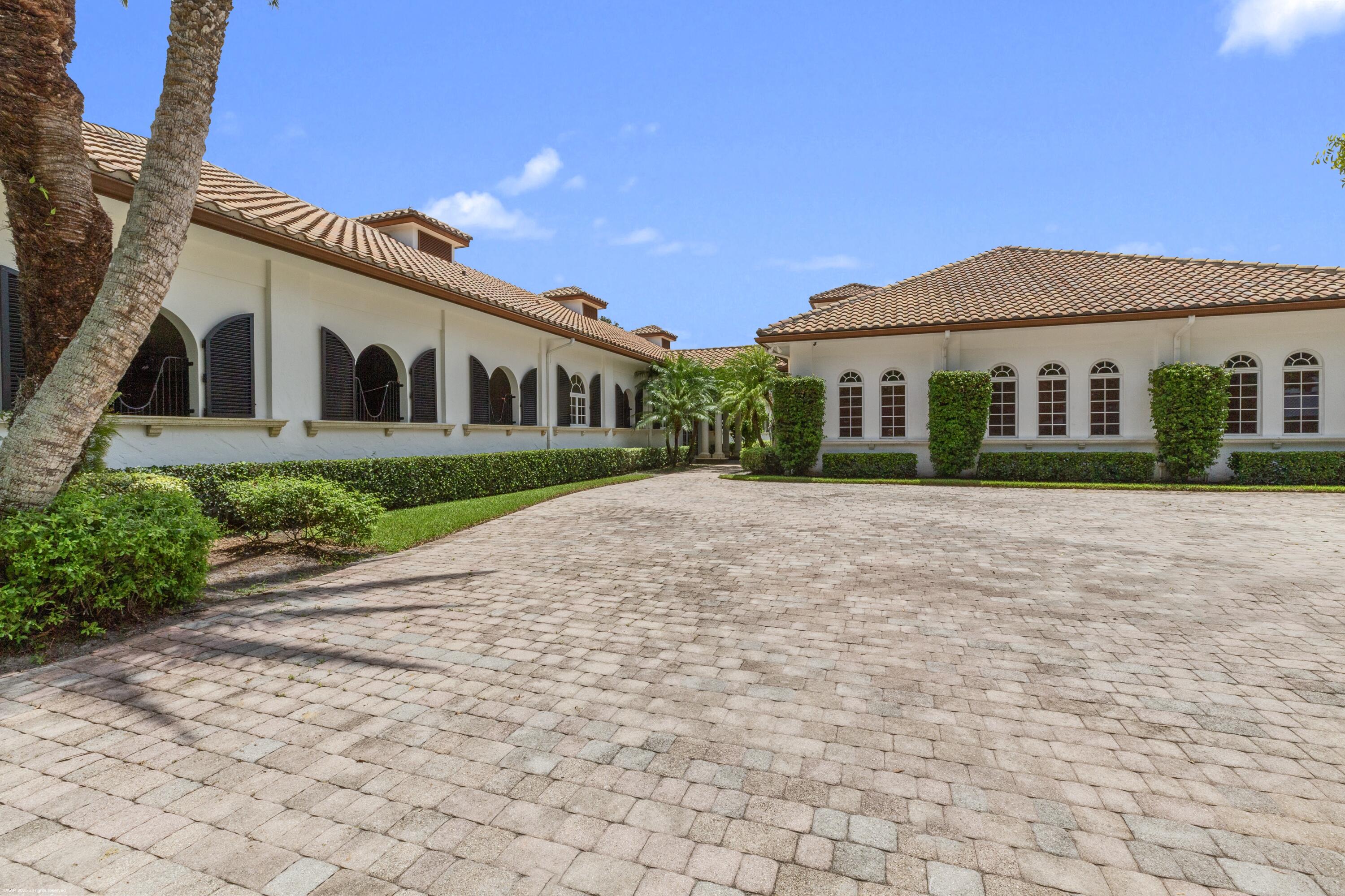 3382 Grand Prix Farms Drive N