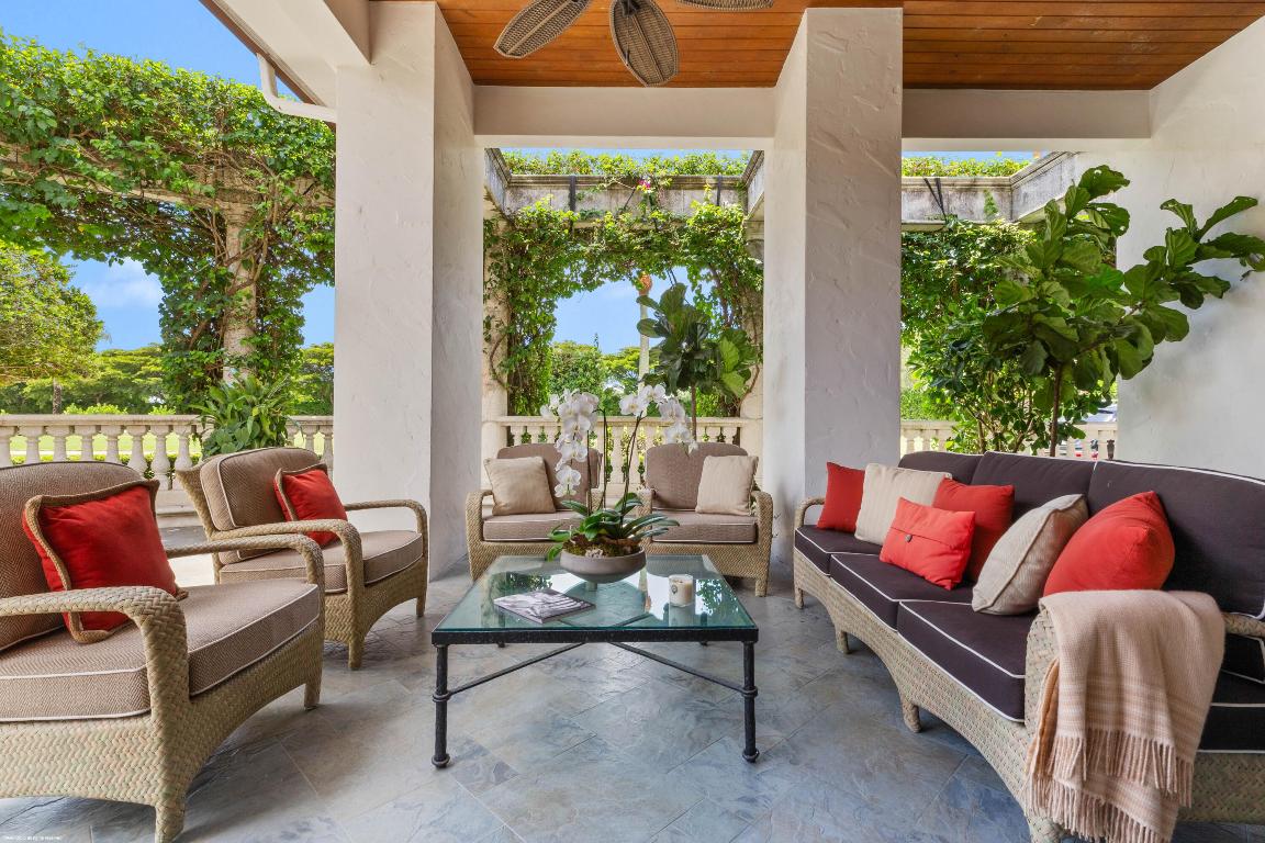 3382 Grand Prix Farms Drive N