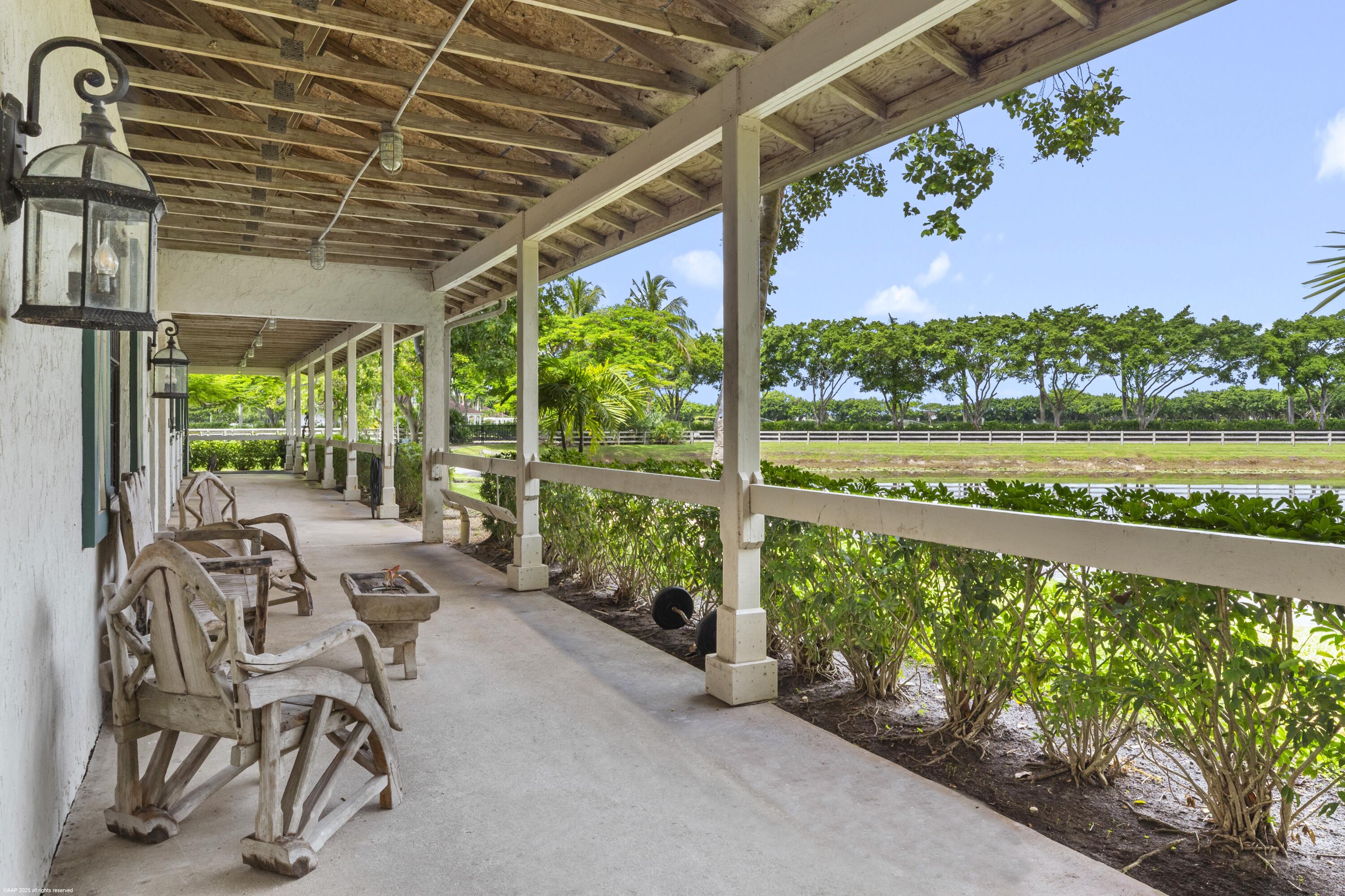 5110 S Shore Boulevard