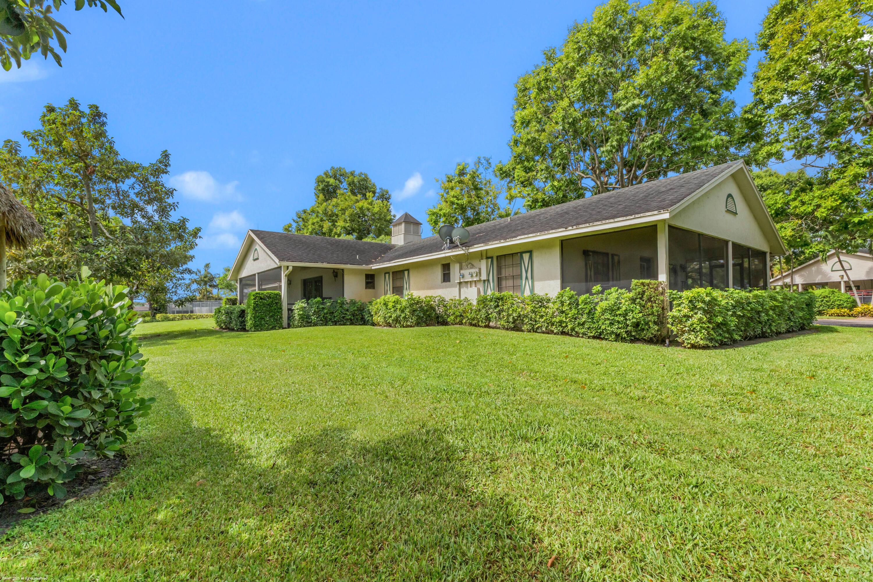 5110 S Shore Boulevard