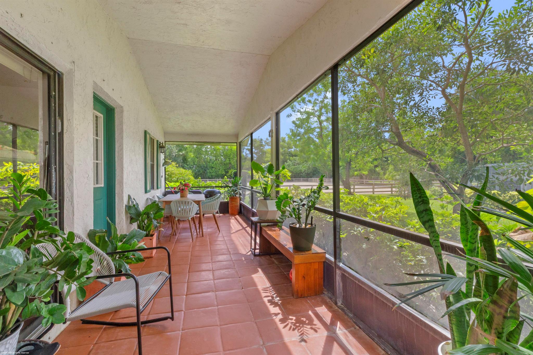 5110 S Shore Boulevard