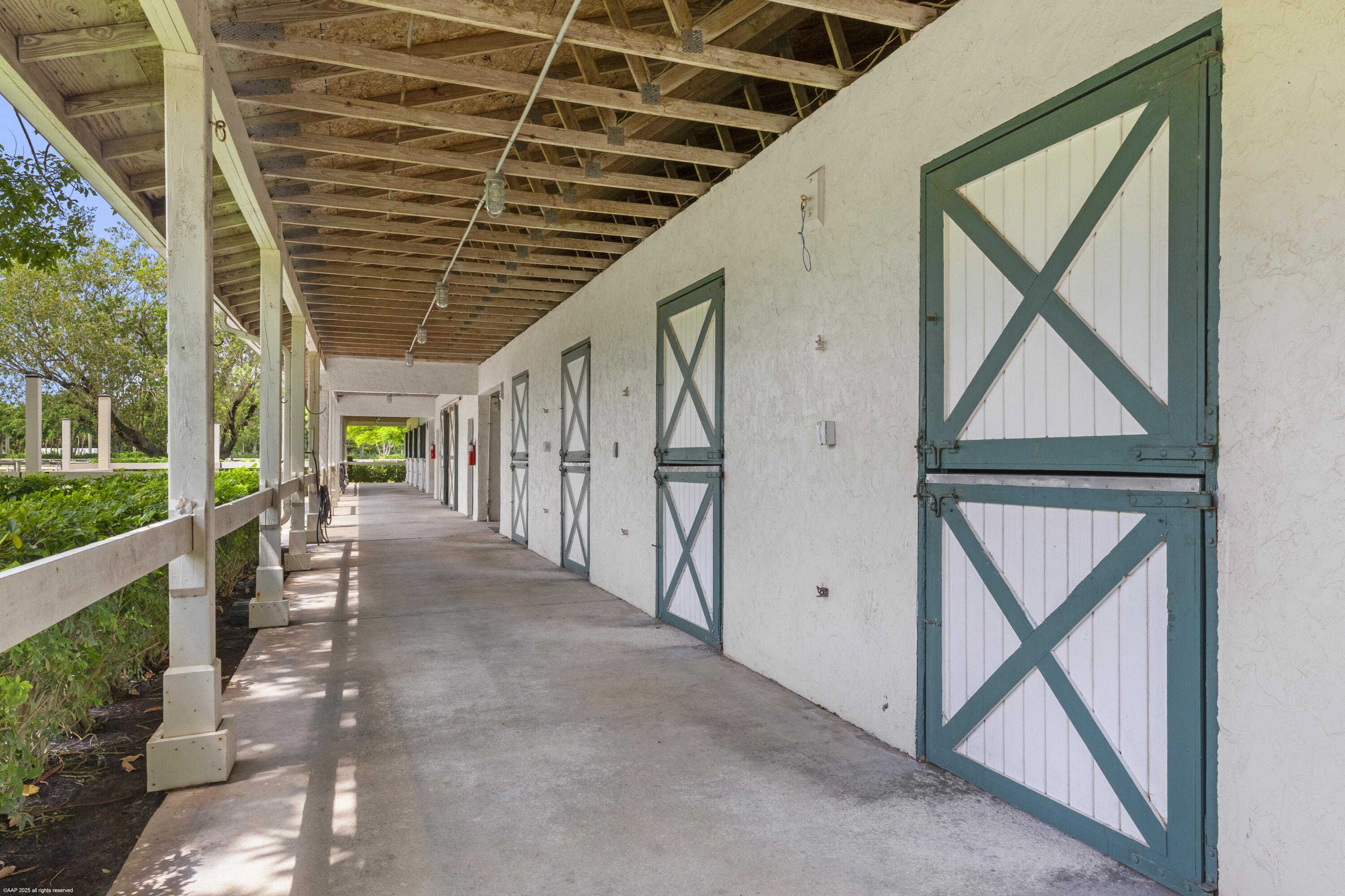 5110 S Shore Boulevard