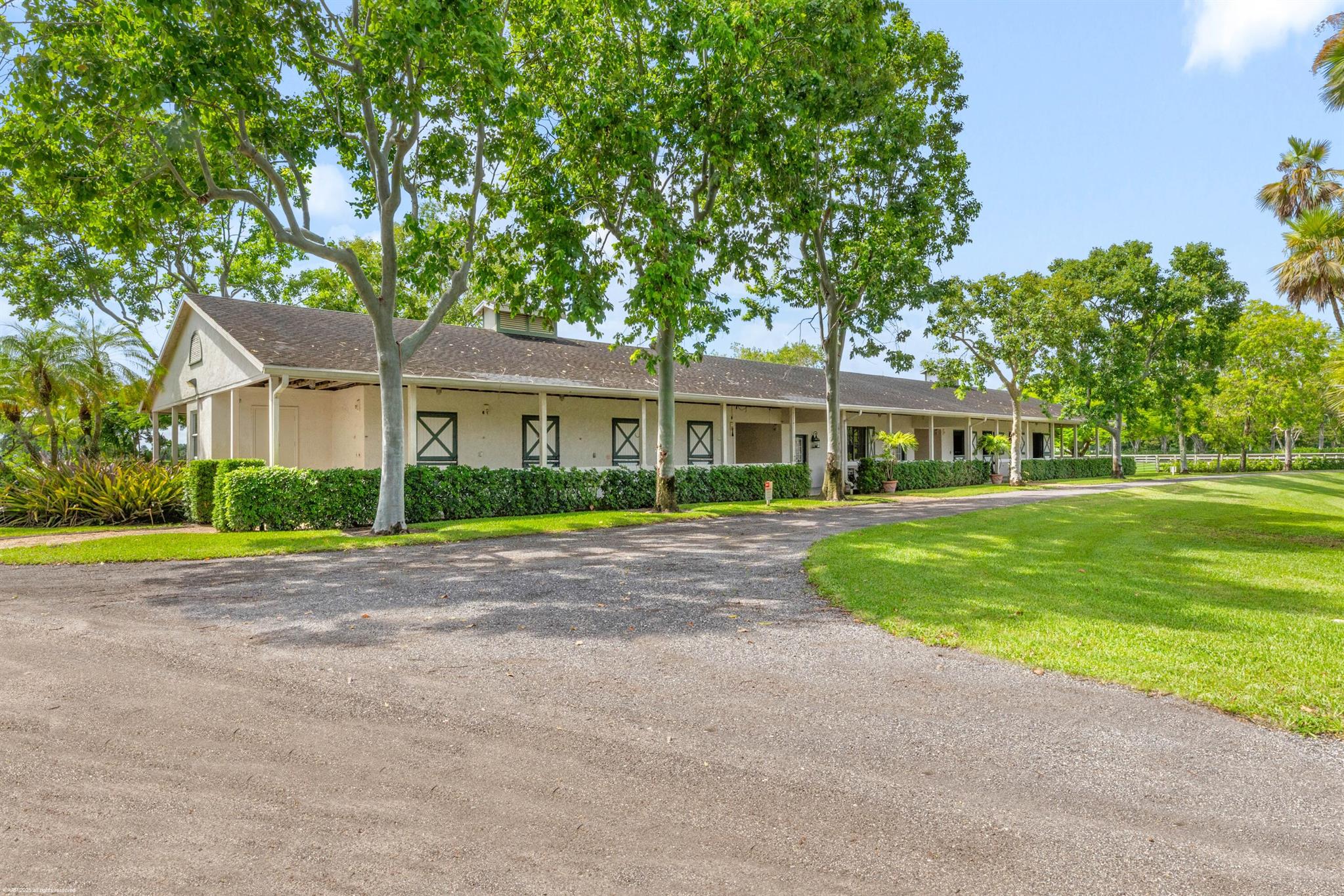 5110 S Shore Boulevard