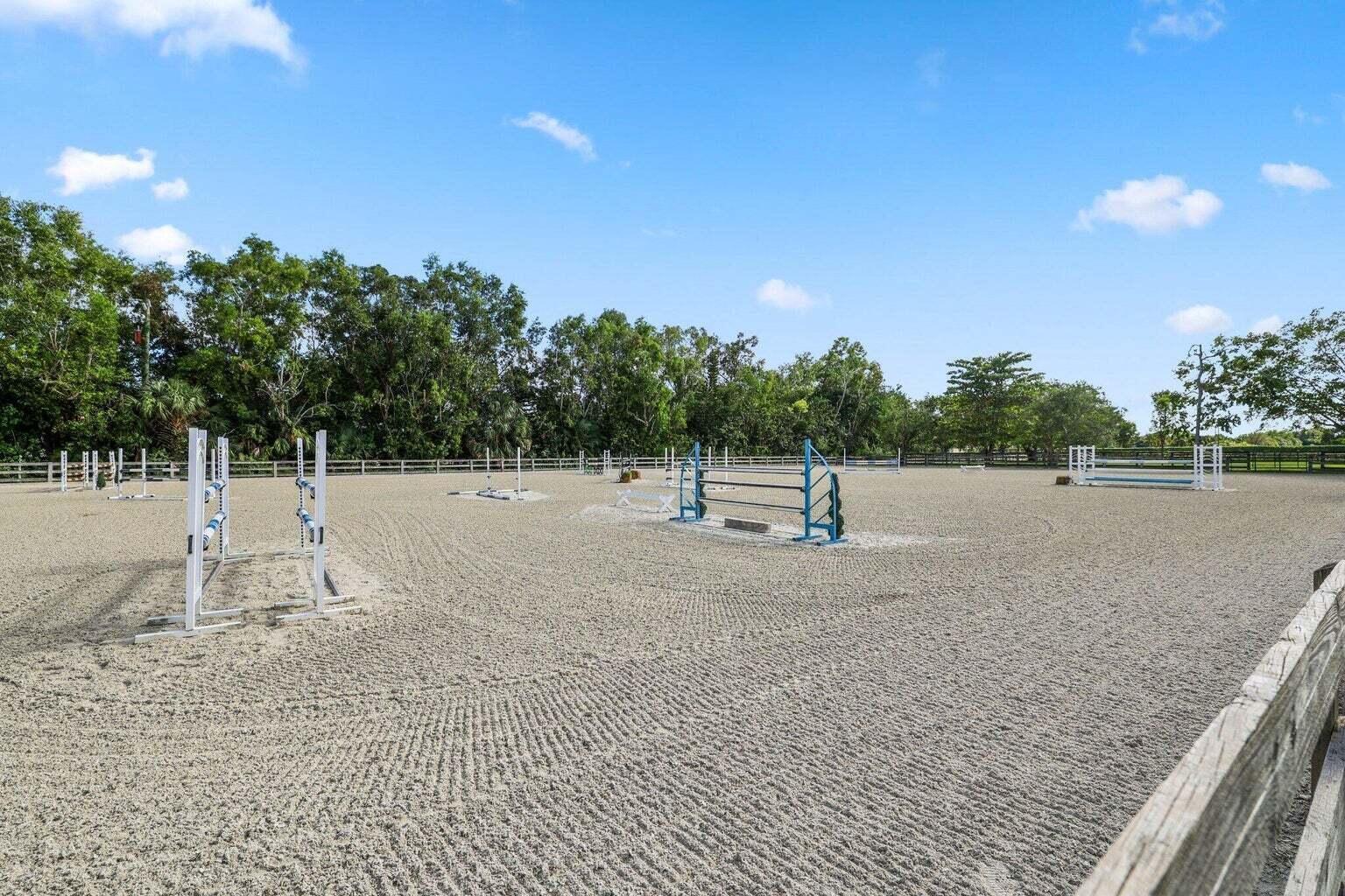 5110 S Shore Boulevard