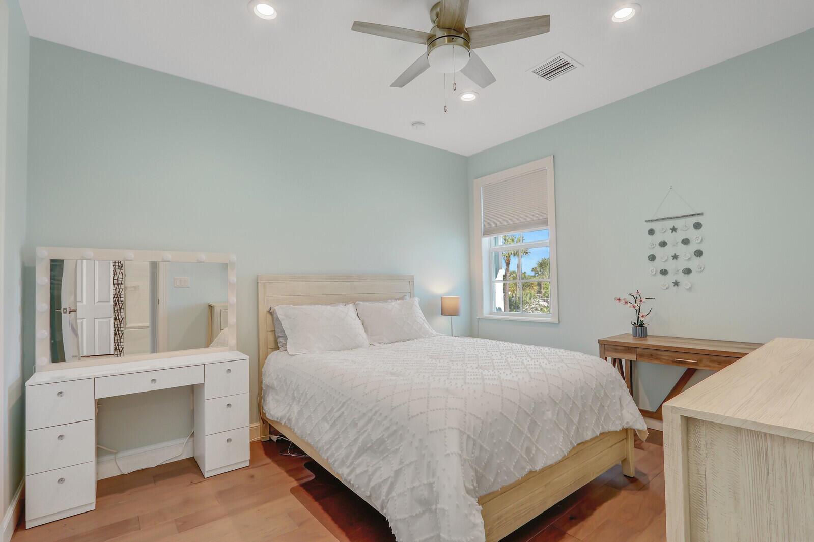 622 Inlet Waters Circle