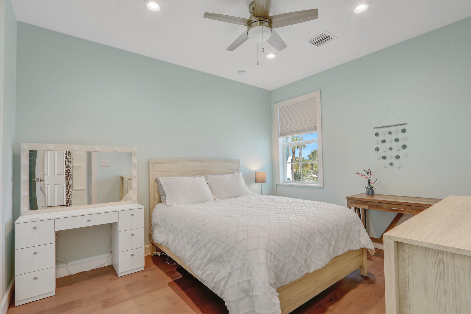 622 Inlet Waters Circle