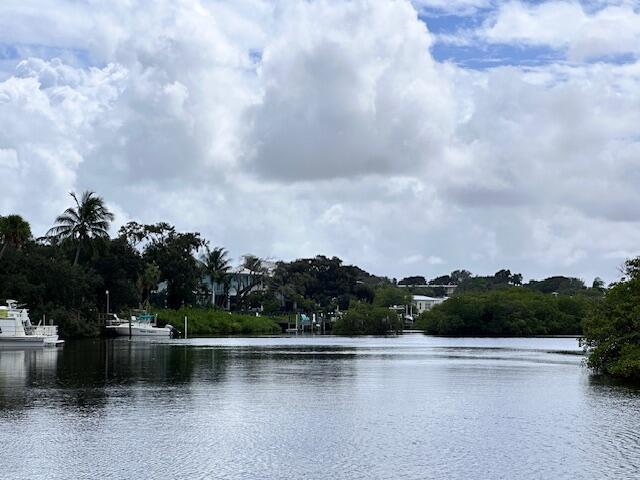 622 Inlet Waters Circle