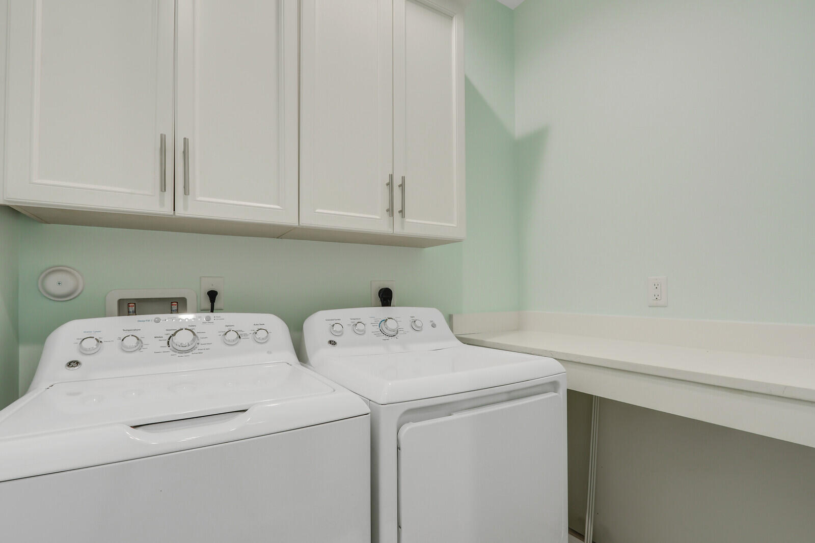 622 Inlet Waters Circle