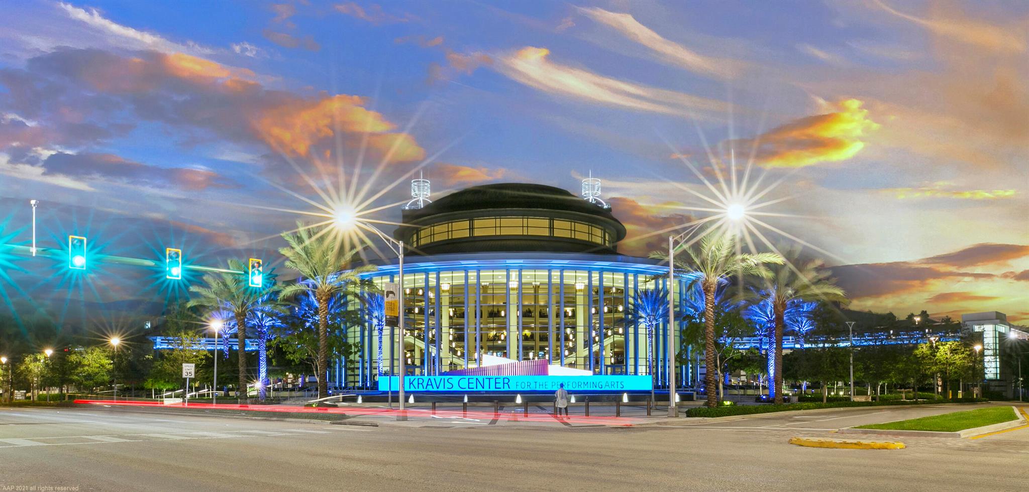 328 N Lakeside Drive