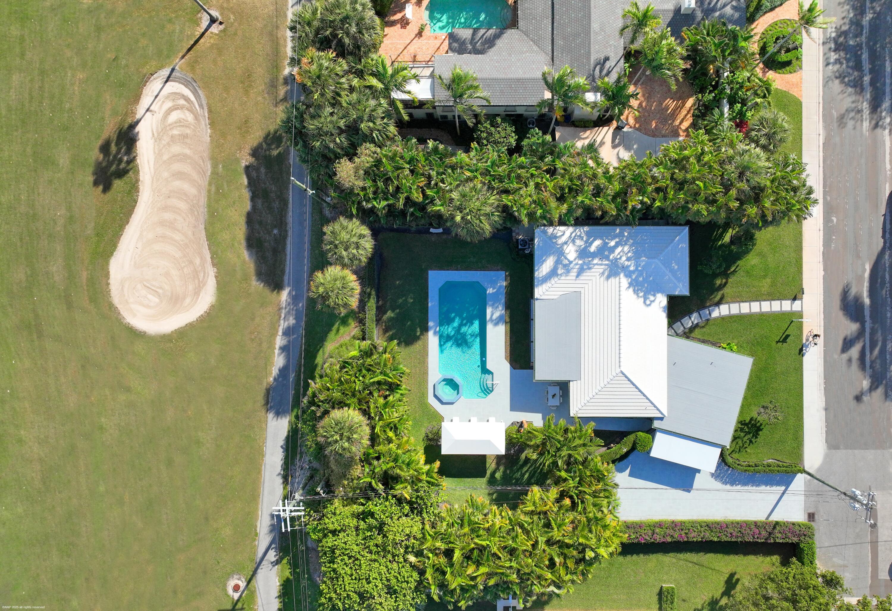 328 N Lakeside Drive