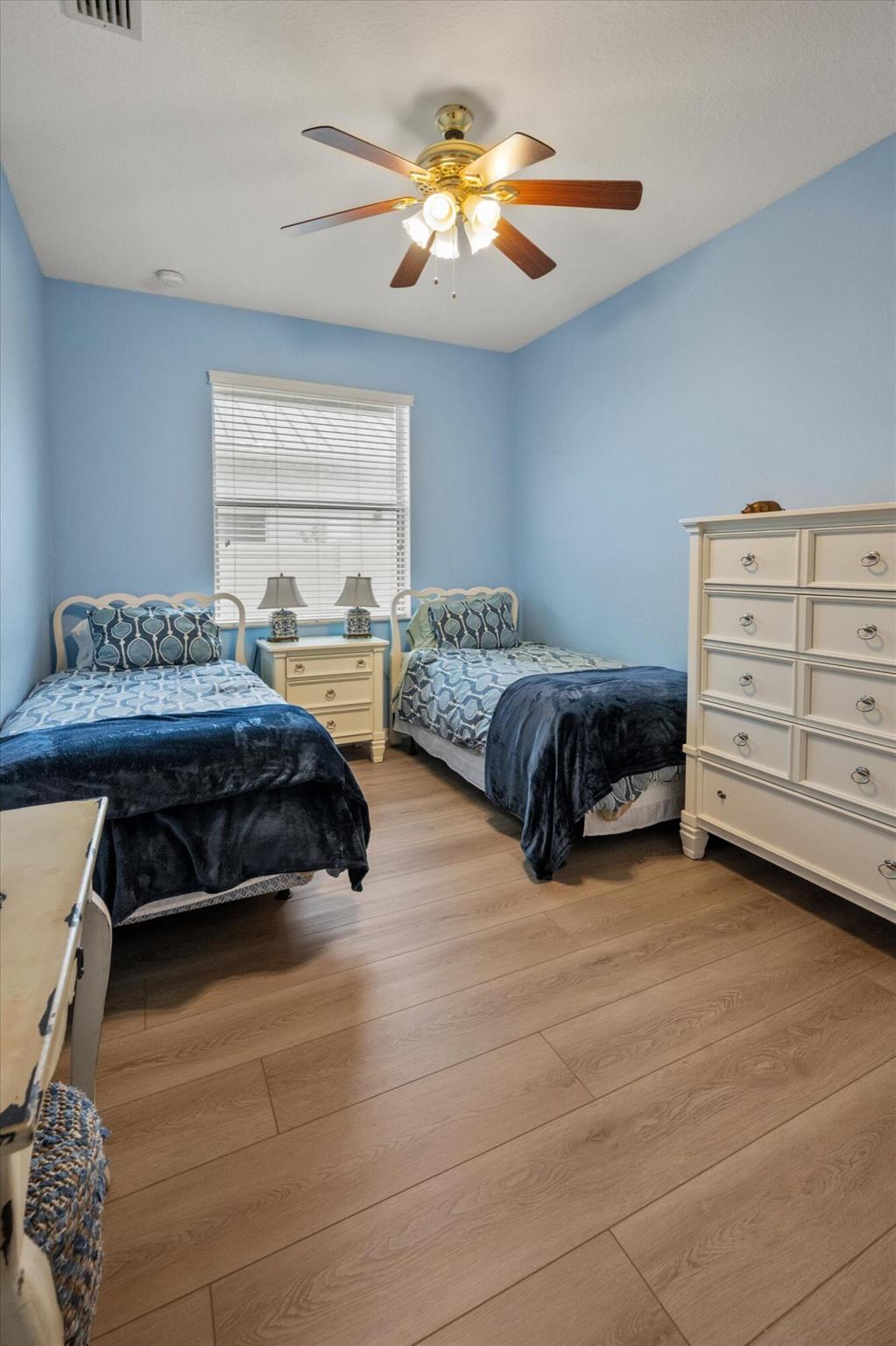 2981 Dovedale Court E