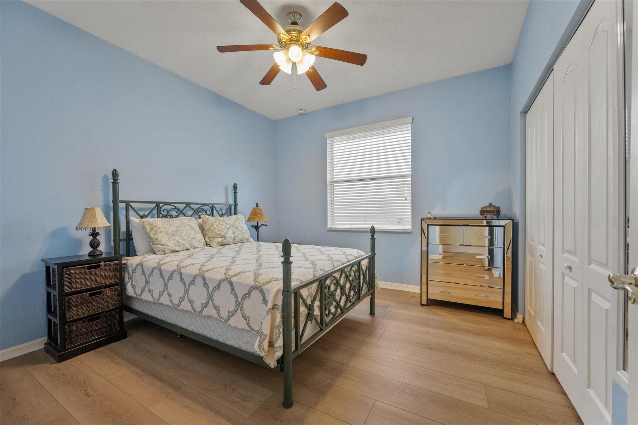 2981 Dovedale Court E