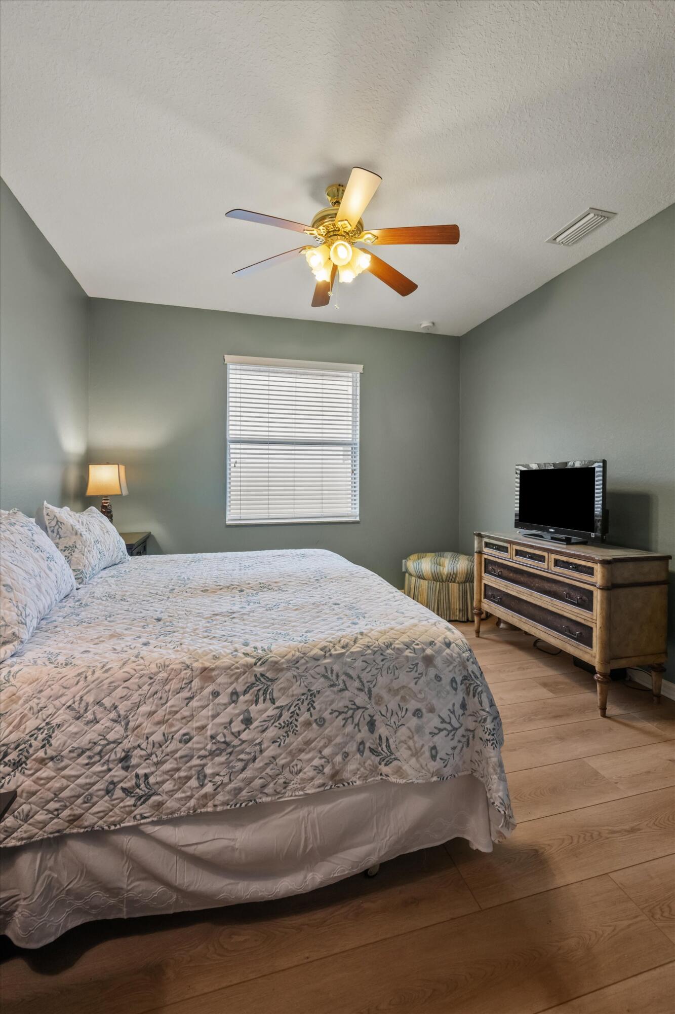 2981 Dovedale Court E