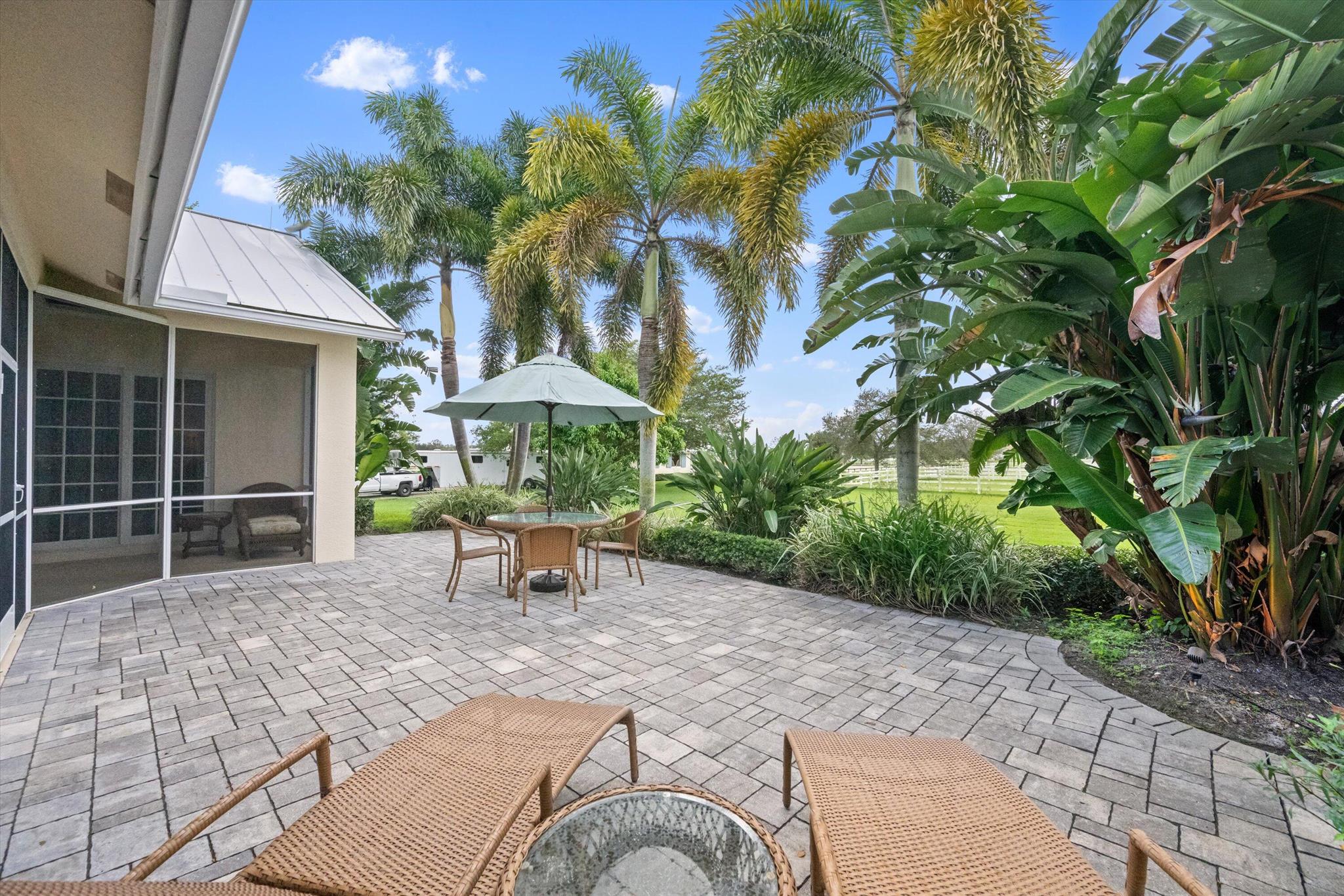 15416 Sunnyland Lane