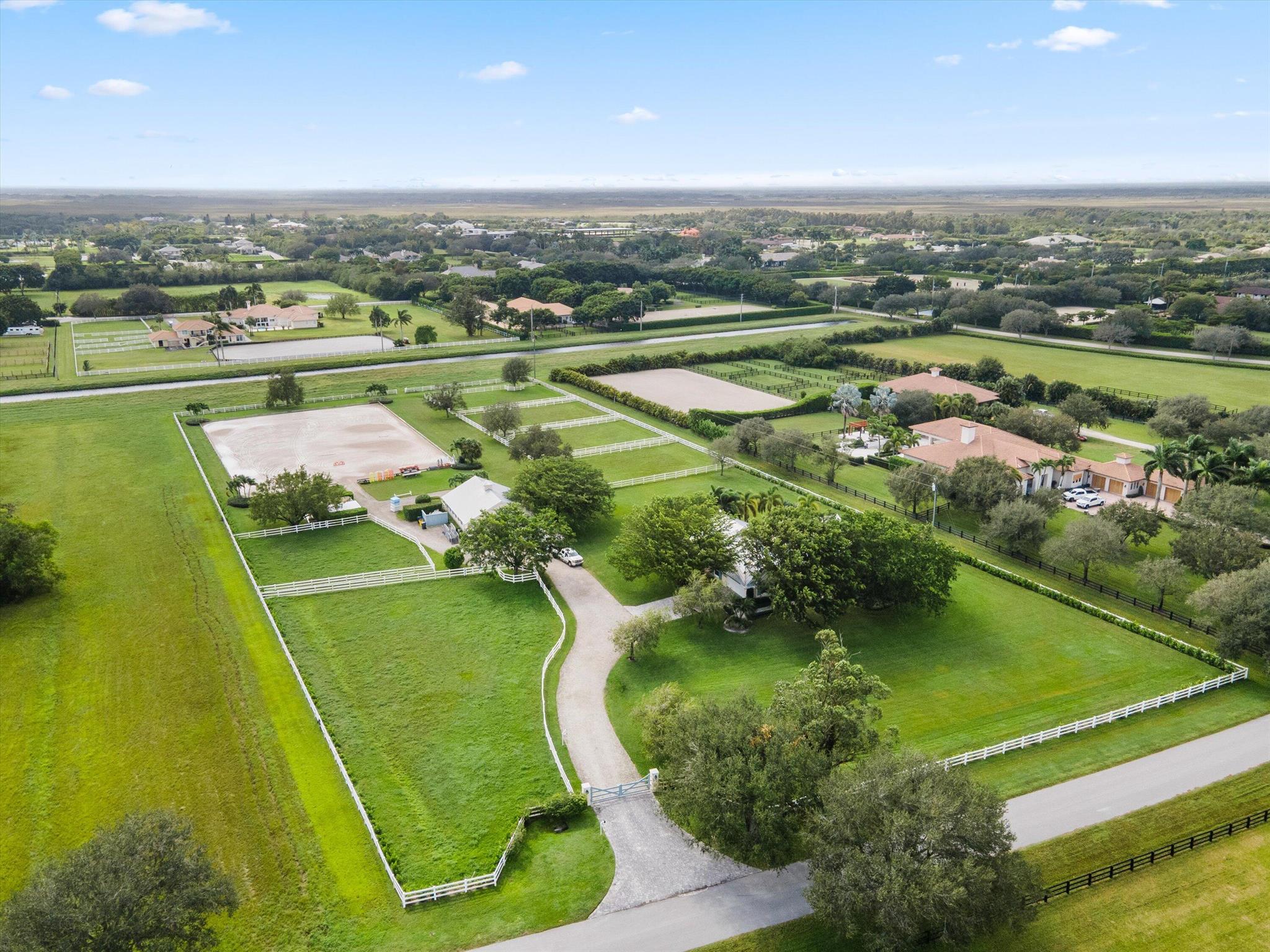 15416 Sunnyland Lane