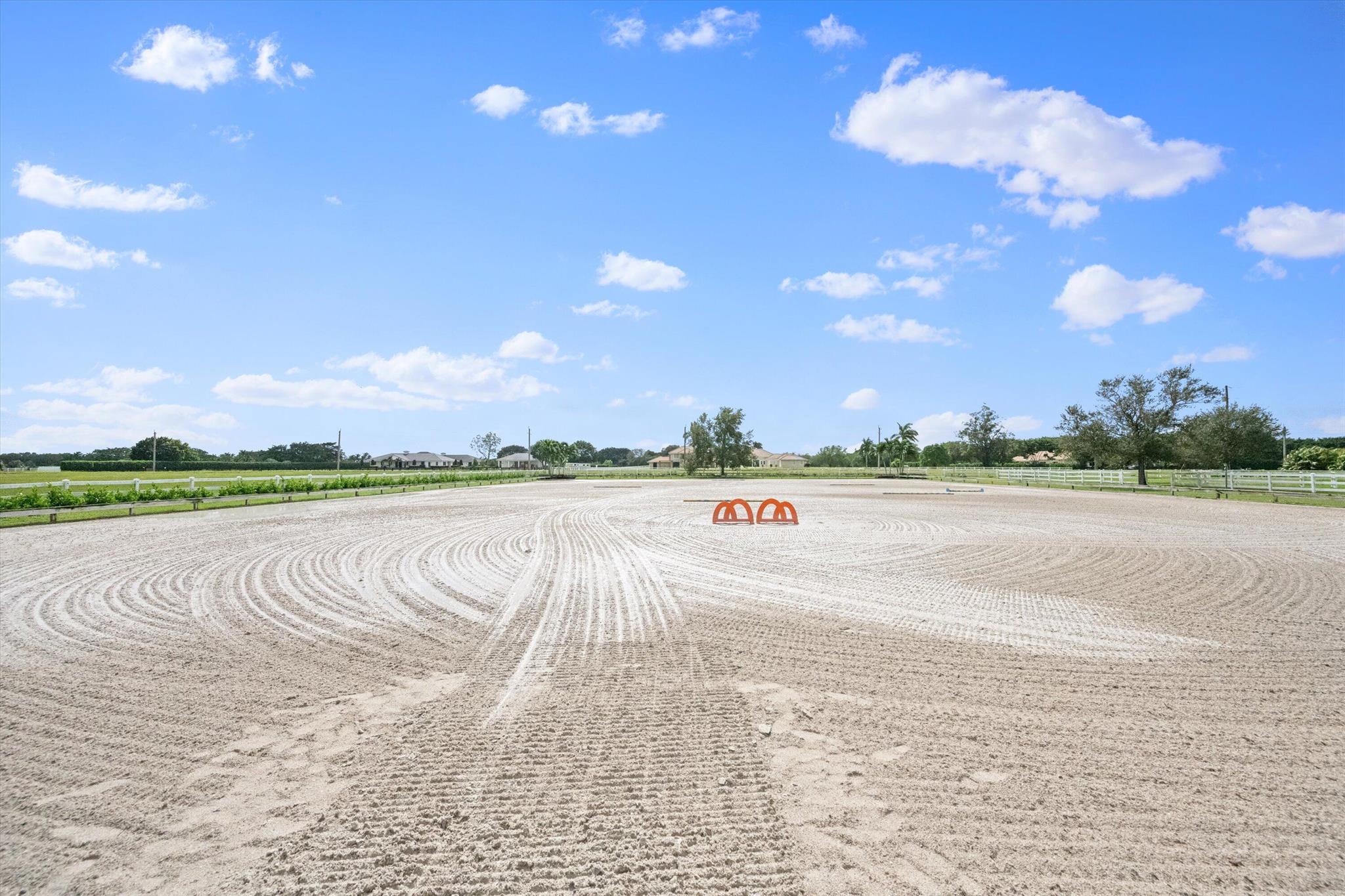 15416 Sunnyland Lane