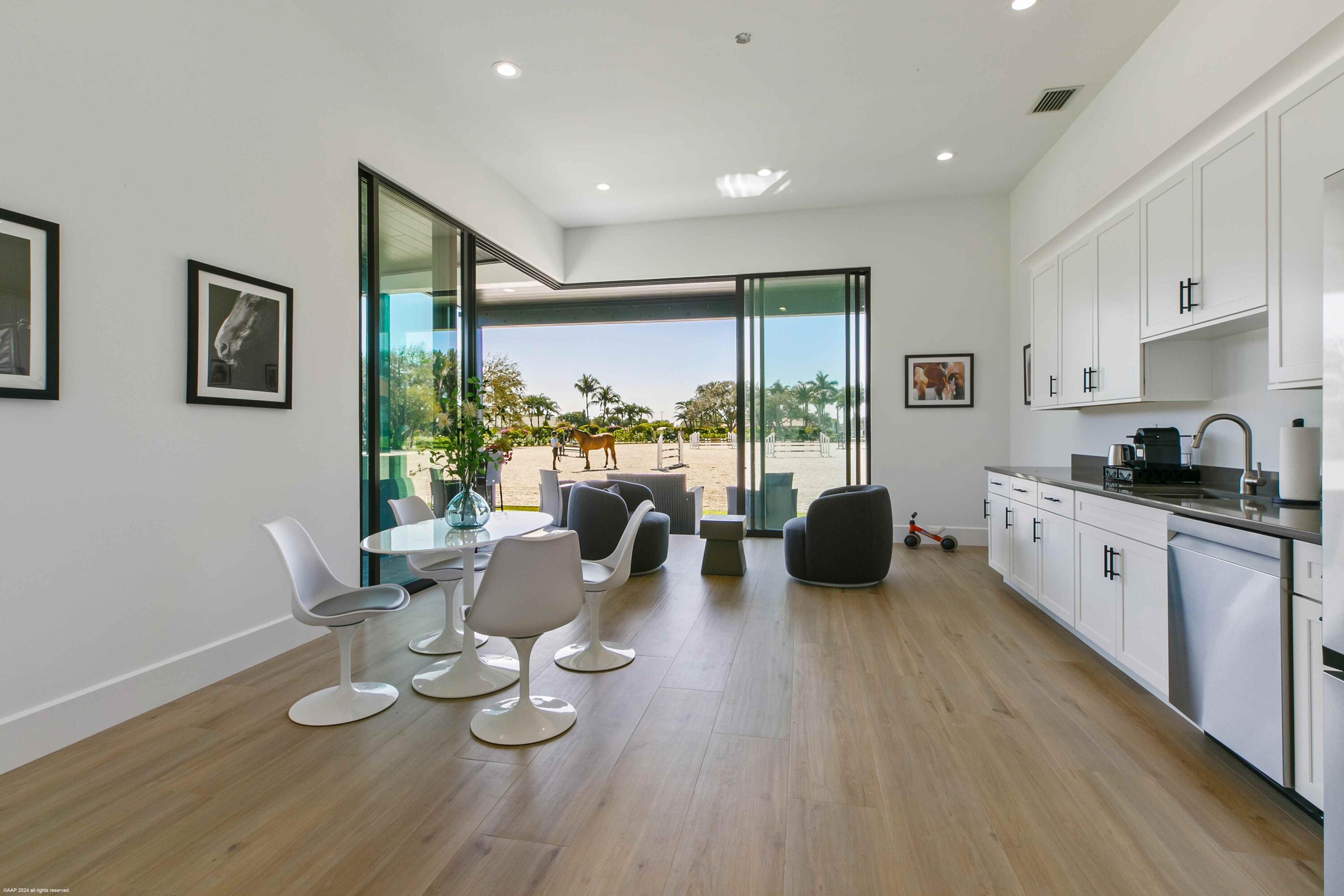 15293 Sunnyland Lane