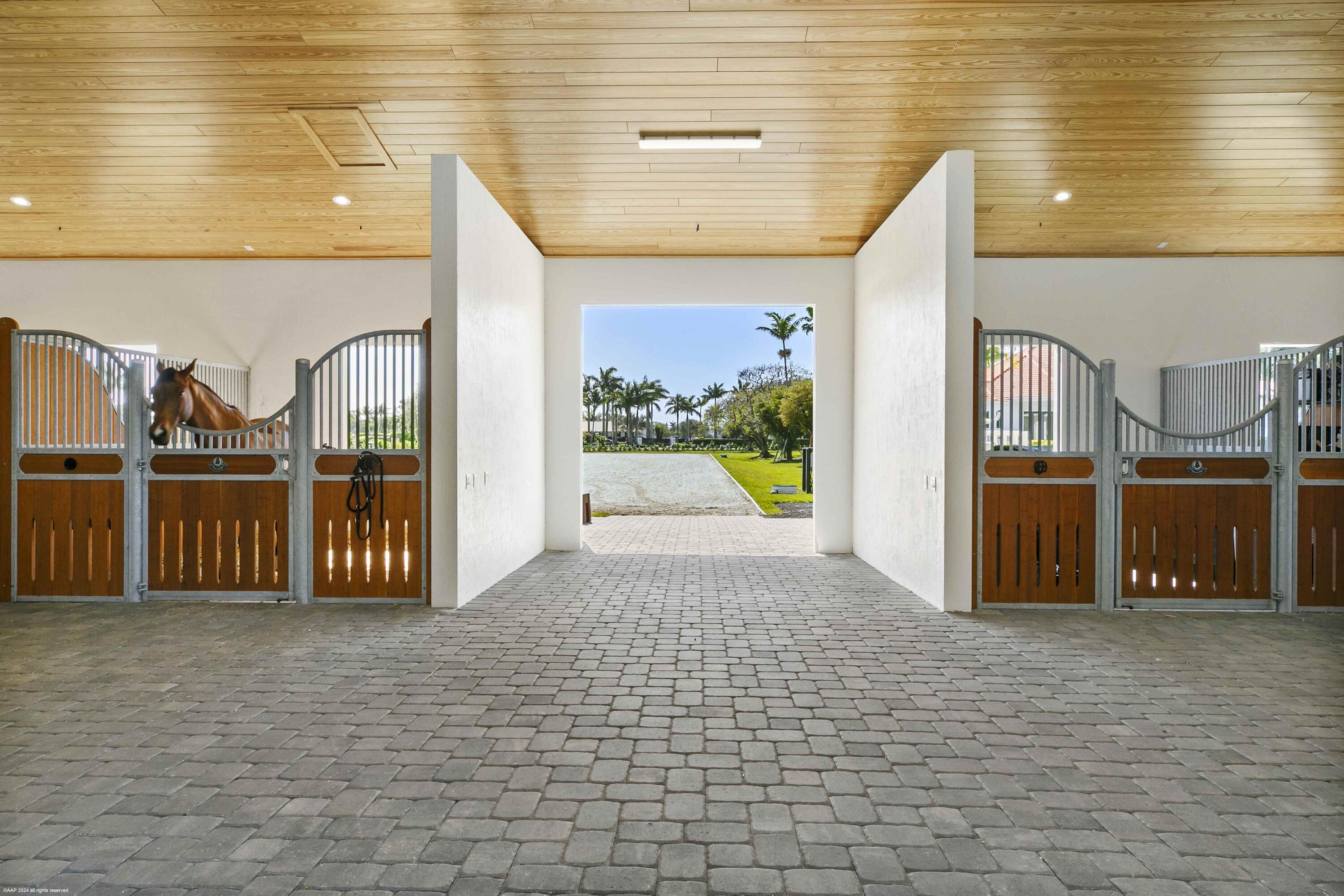 15293 Sunnyland Lane