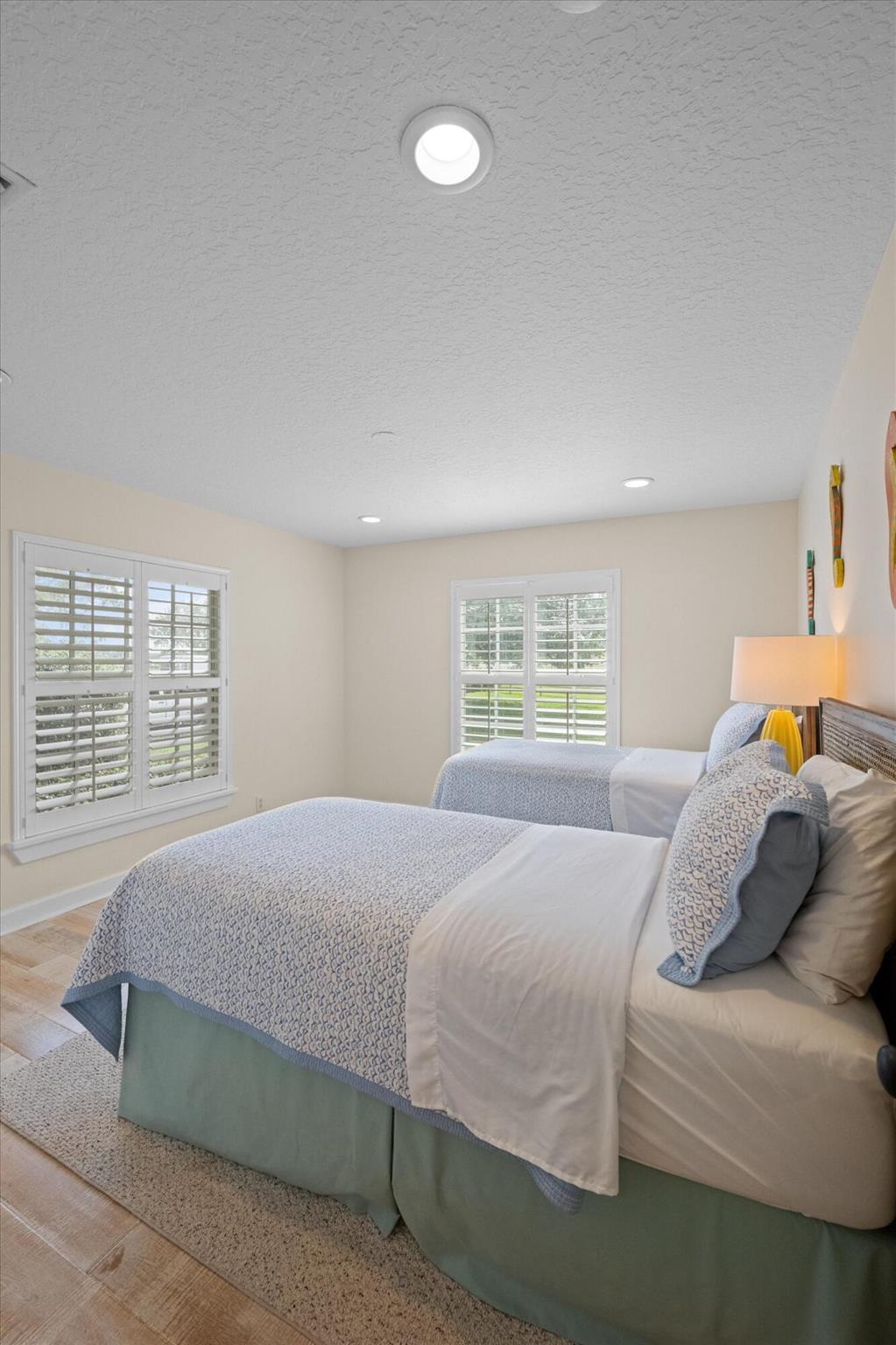 15416 Sunnyland Lane