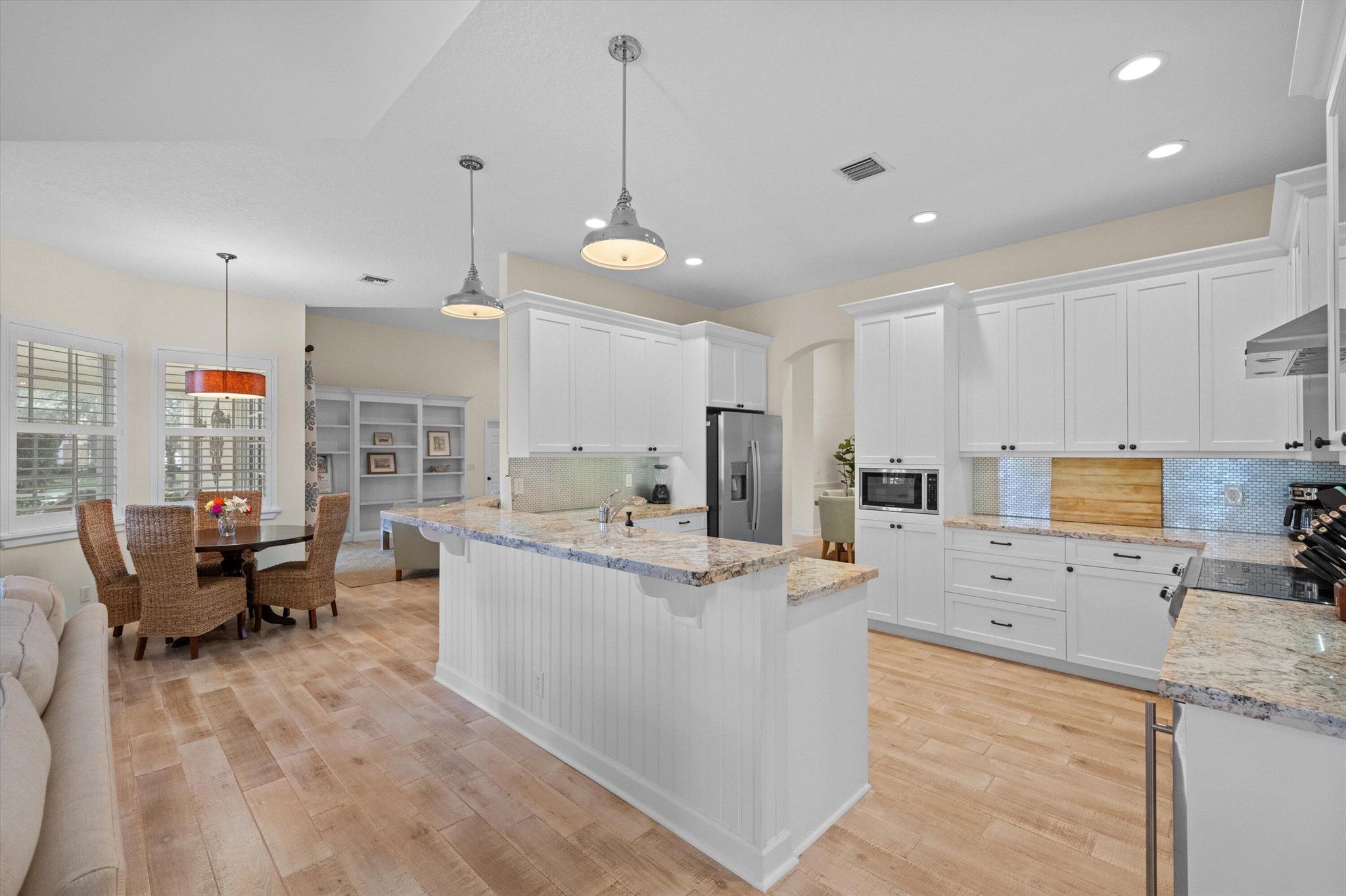 15416 Sunnyland Lane