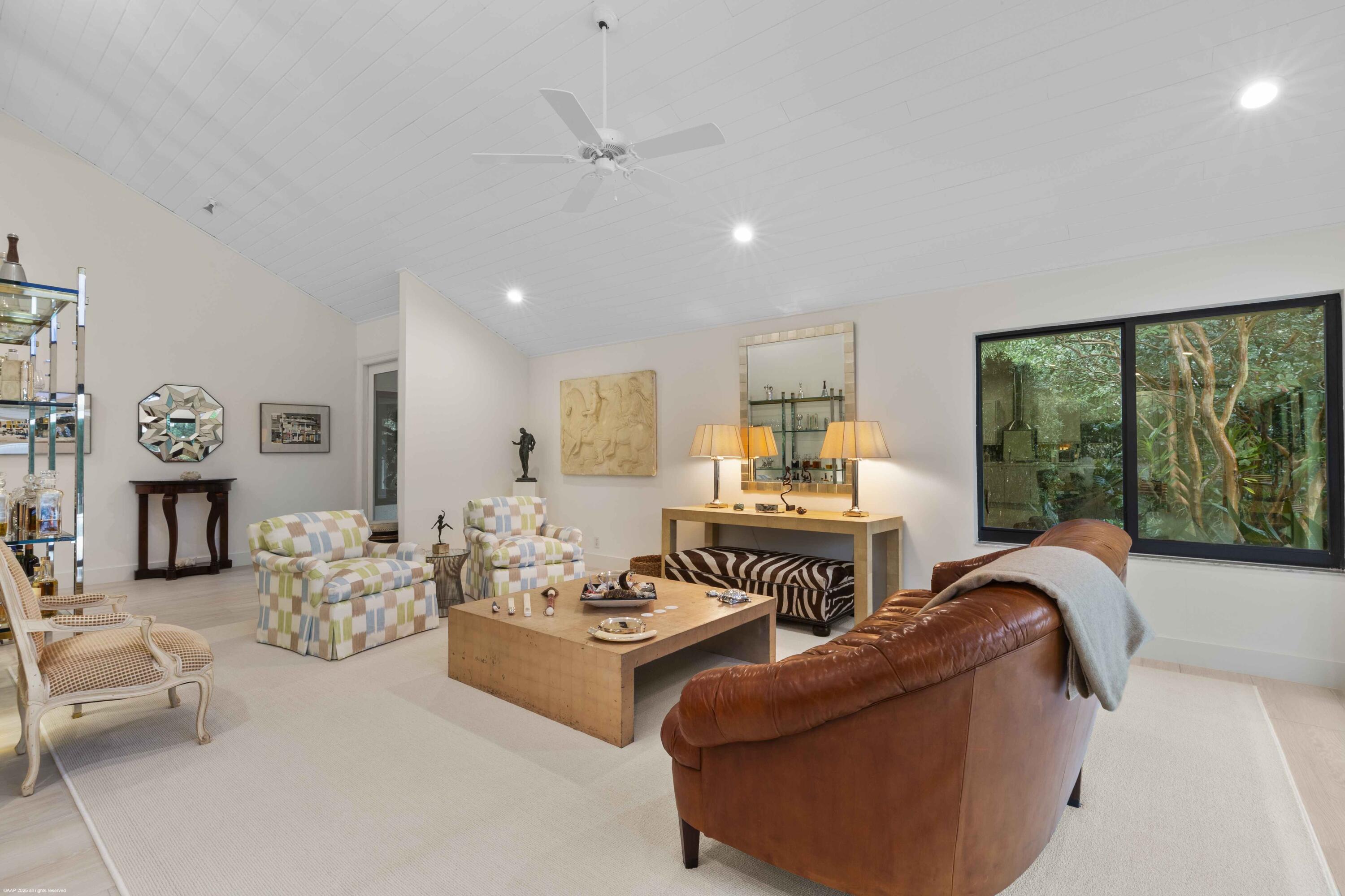 2426 Windsor Way Court N