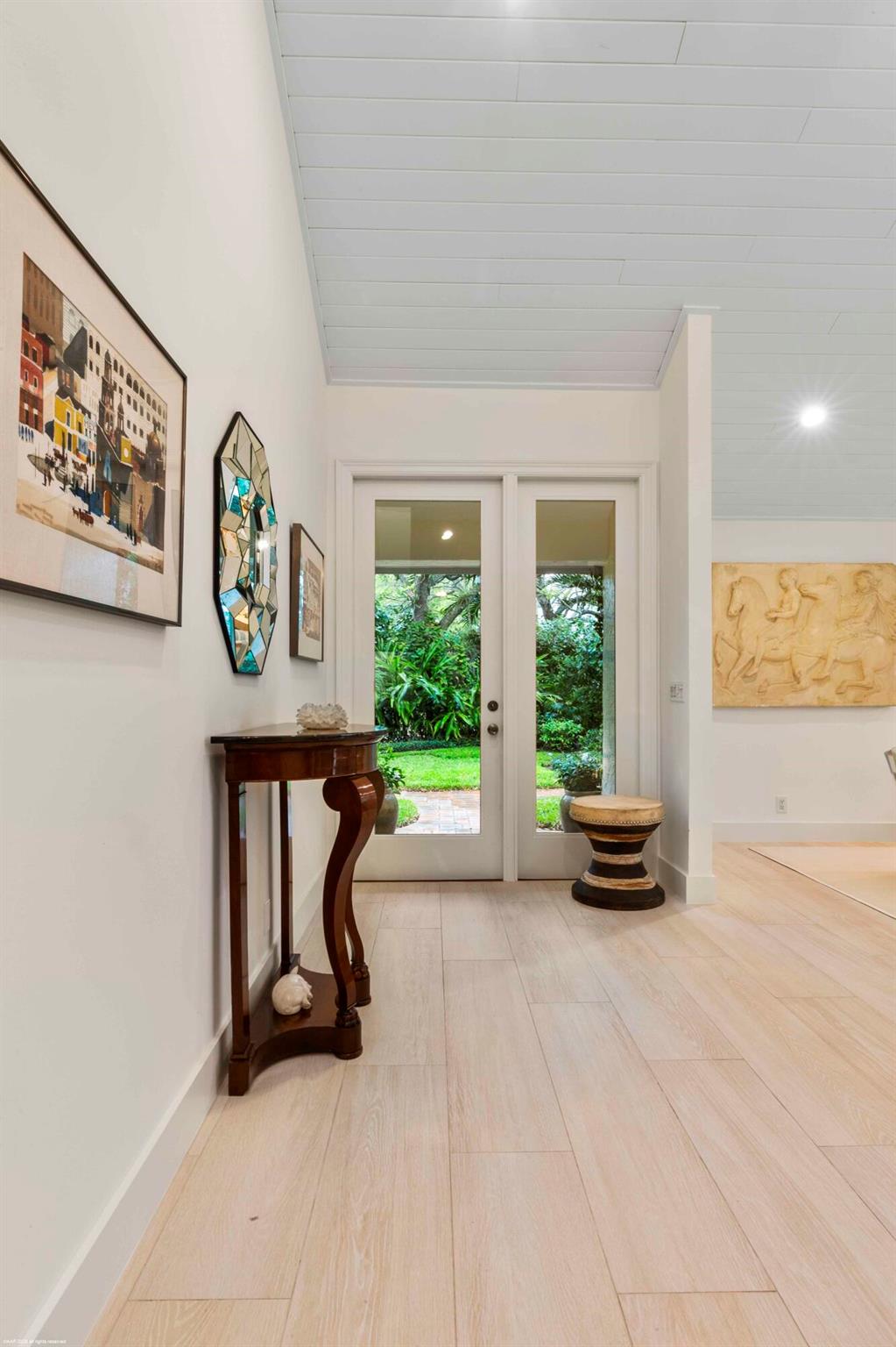 2426 Windsor Way Court N