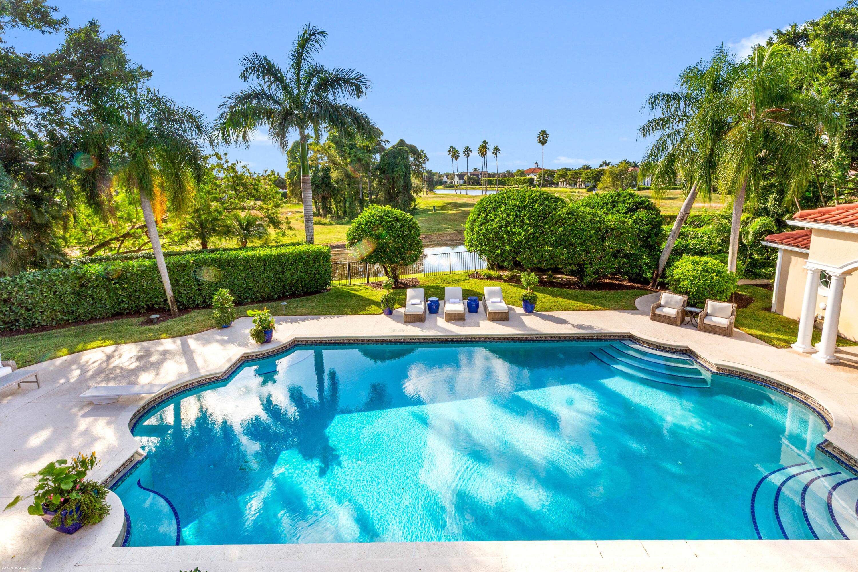 2359 Muir Circle