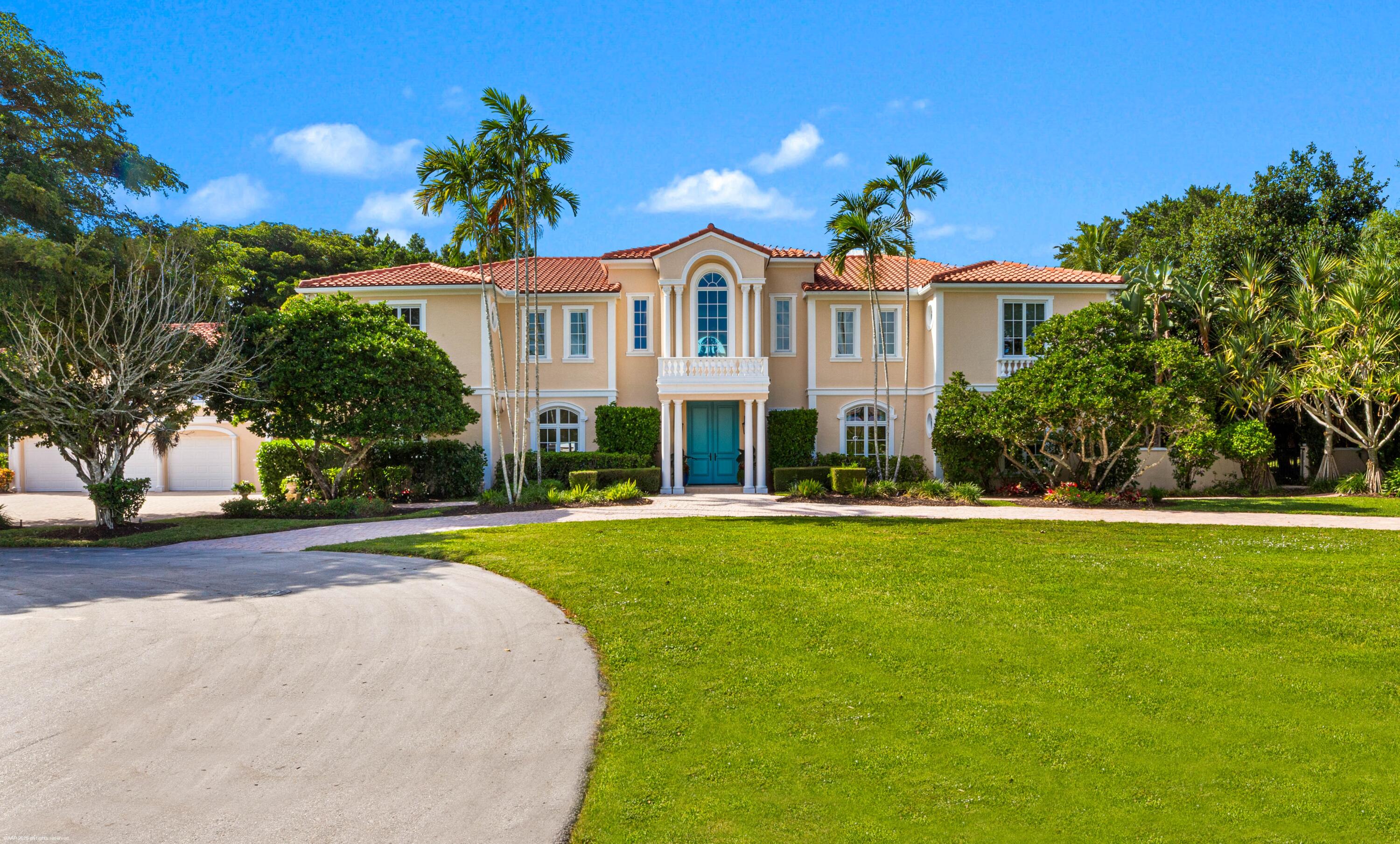 2359 Muir Circle