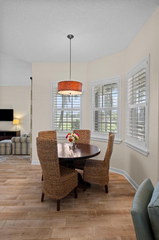 15416 Sunnyland Lane